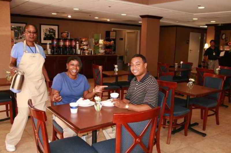 Hampton Inn Raleigh/Cary