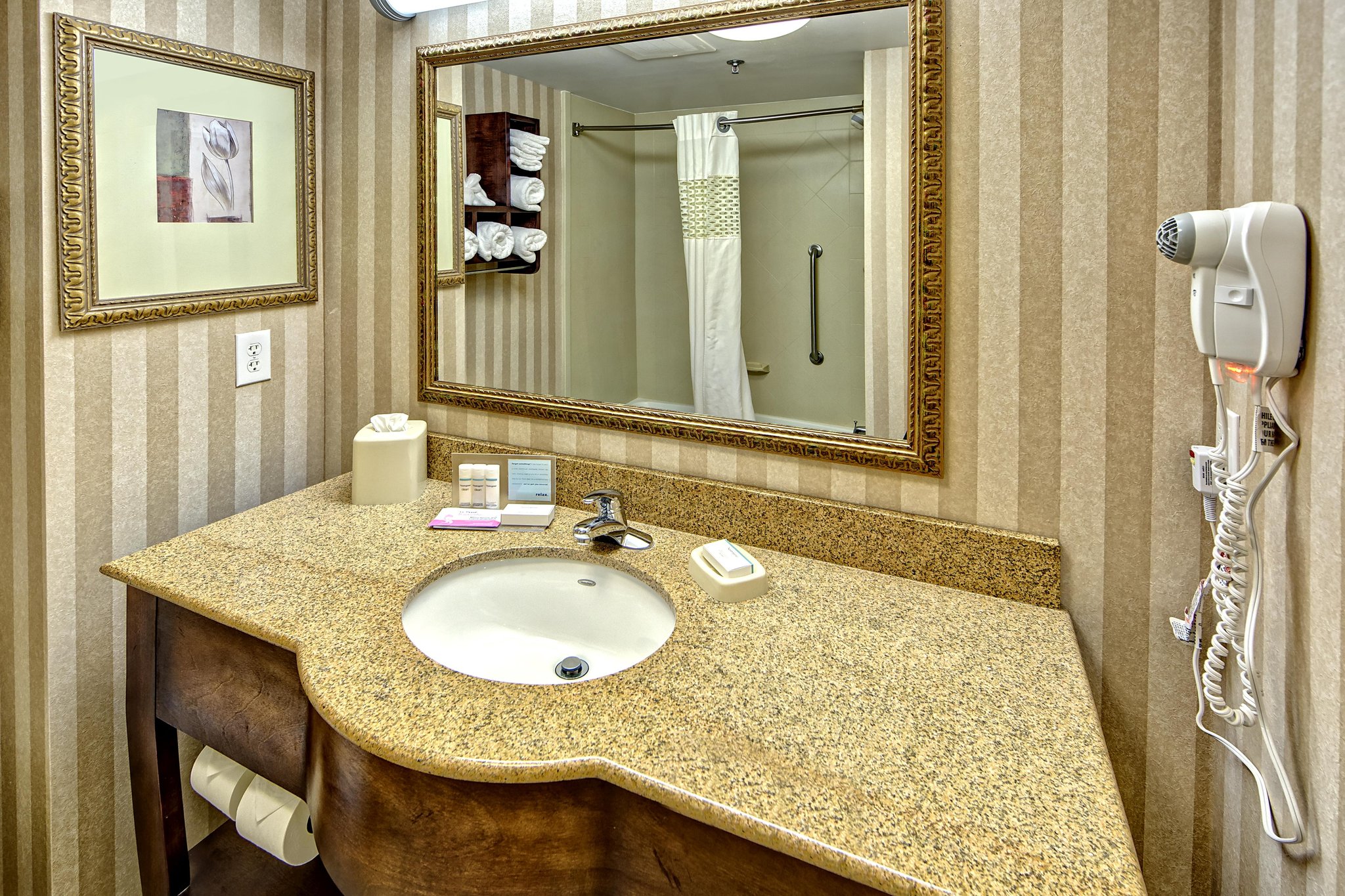 Hampton Inn & Suites Cashiers-Sapphire Valley
