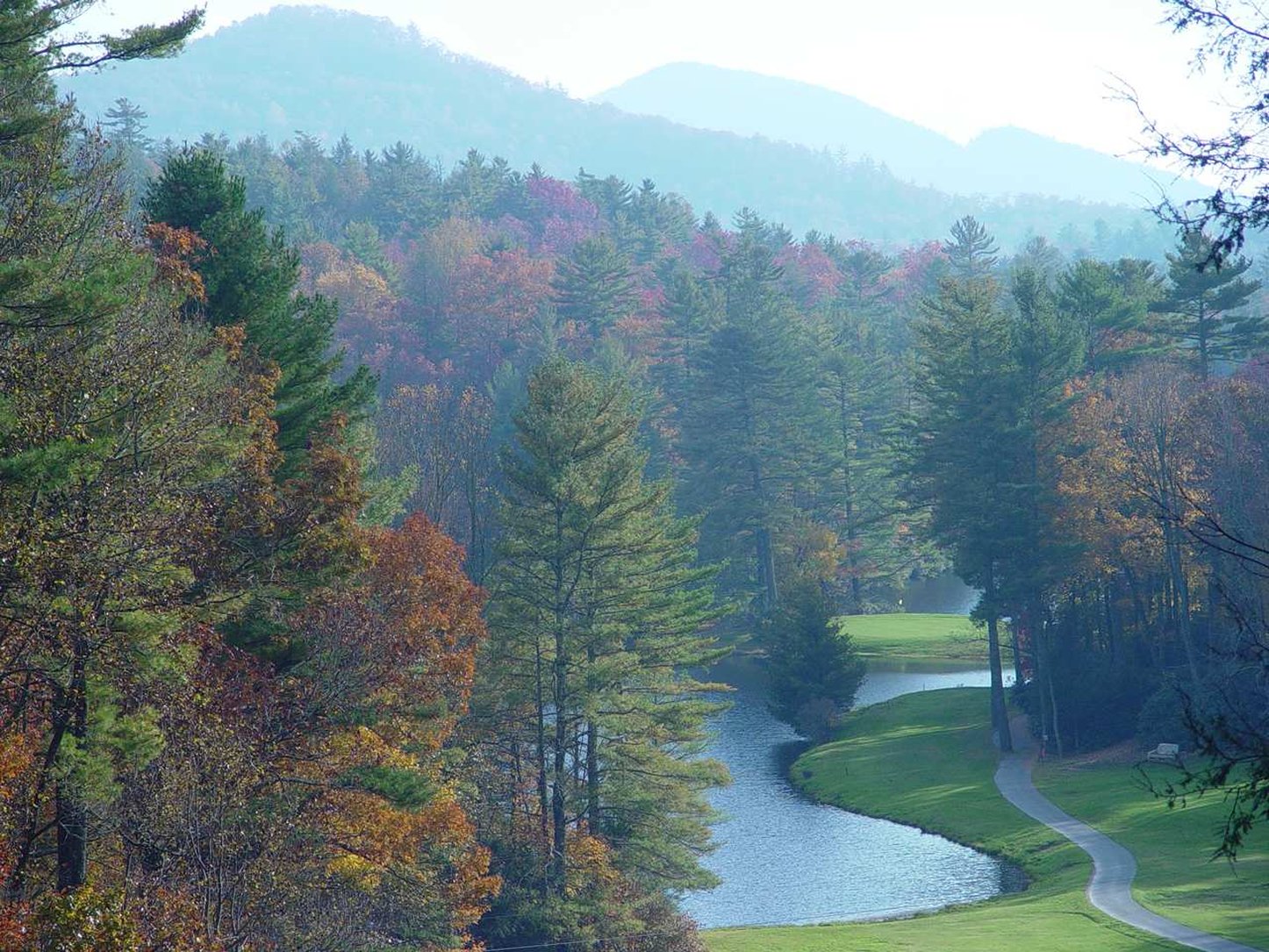 Hampton Inn & Suites Cashiers-Sapphire Valley