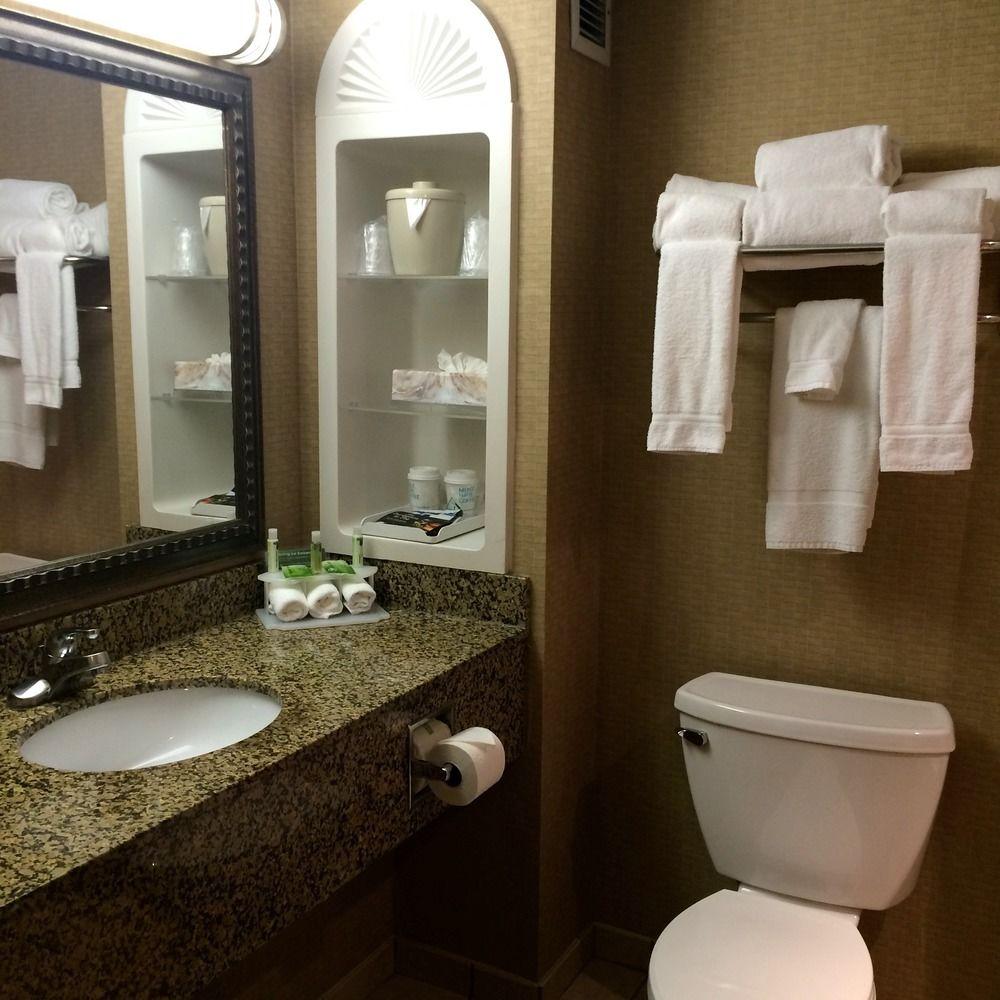 Holiday Inn Express Chapel Hill