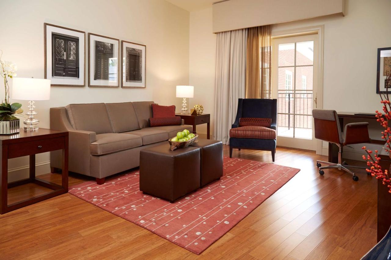 Rizzo Center - Destination by Hyatt