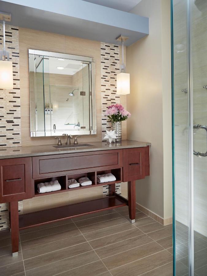 Rizzo Center - Destination by Hyatt