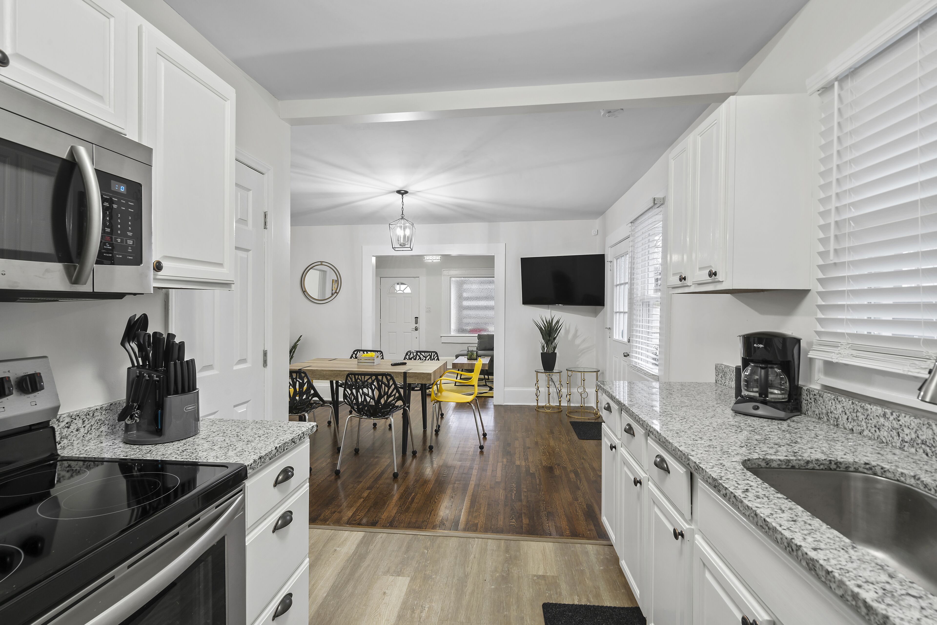 Charlotte Luxury Home Noda