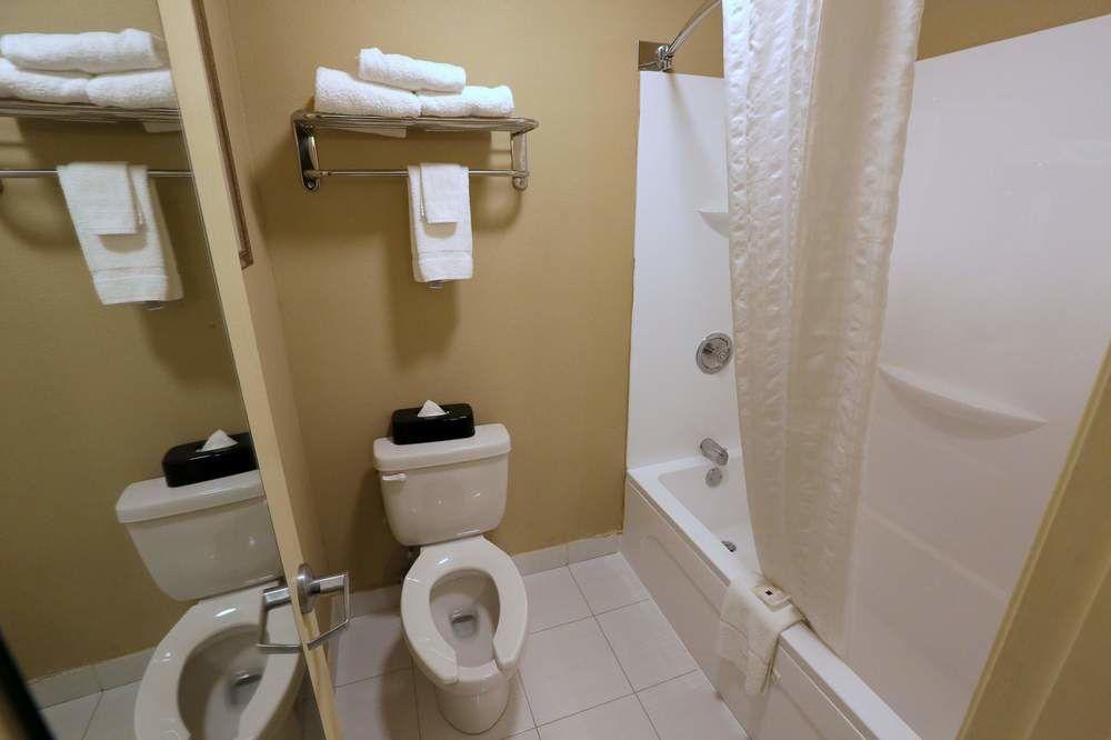 Country Inn & Suites by Radisson, Charlotte I-85 Airport, NC