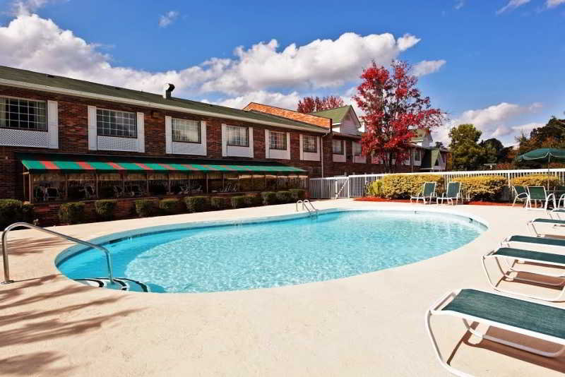 Country Inn & Suites by Radisson, Charlotte I-85 Airport, NC