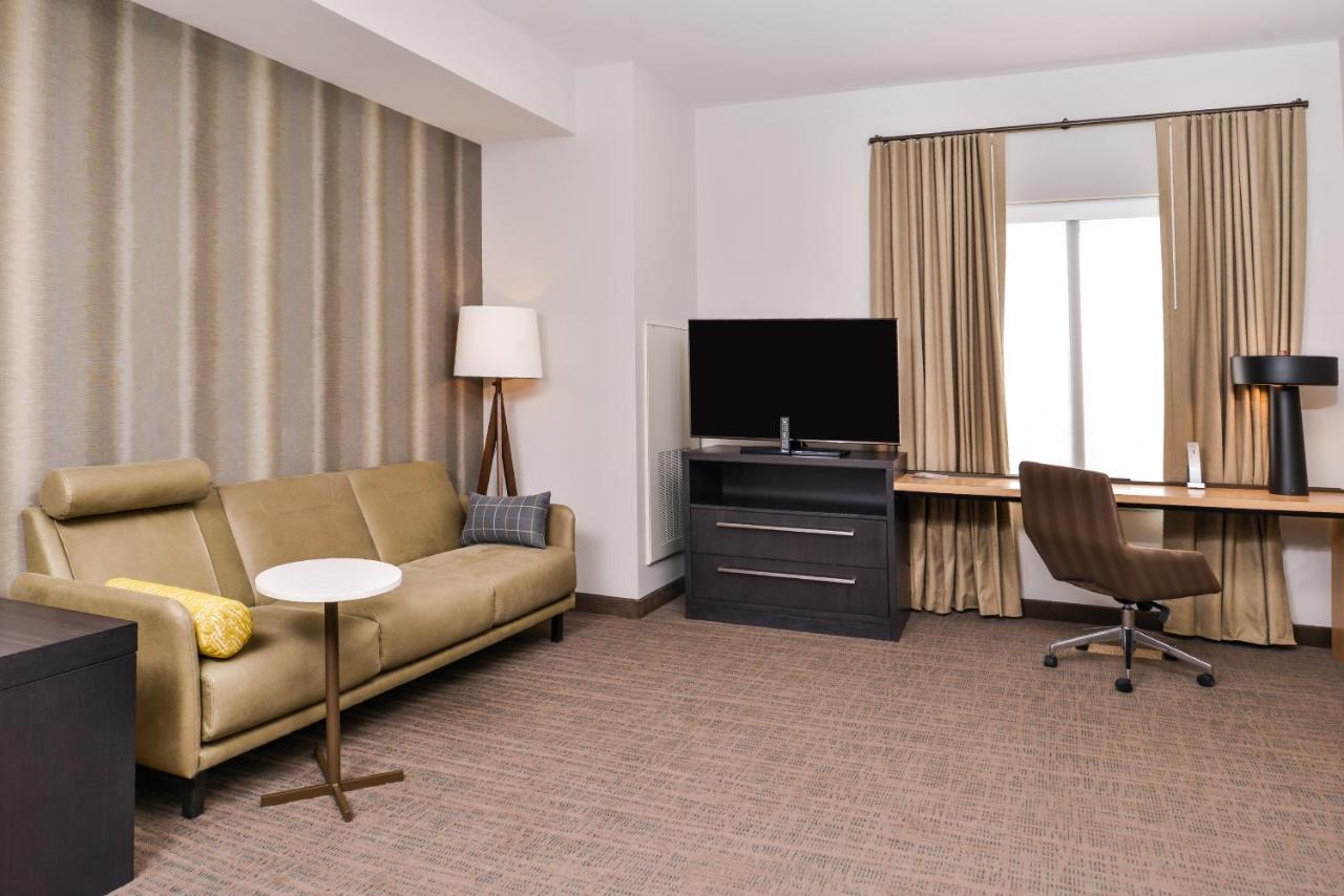 Courtyard Charlotte Northlake