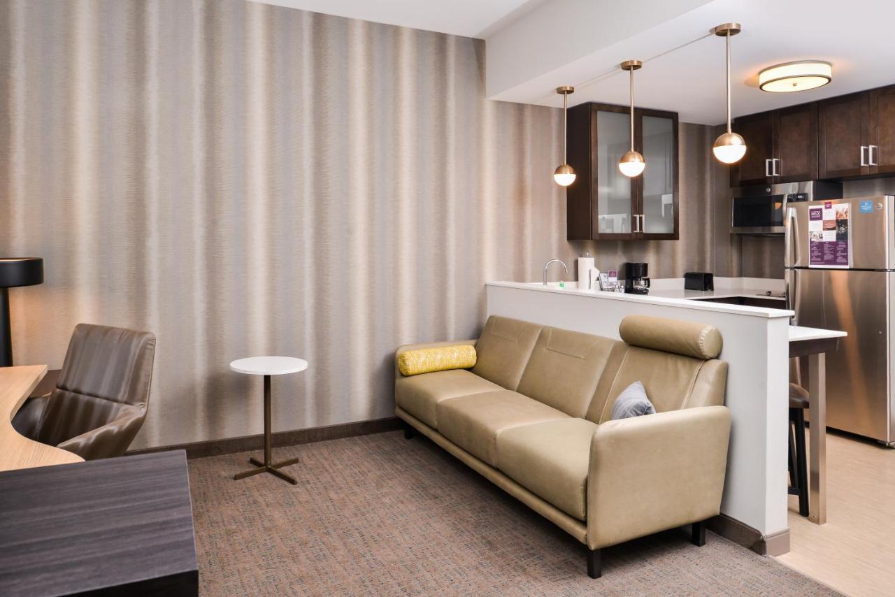 Courtyard Charlotte Northlake