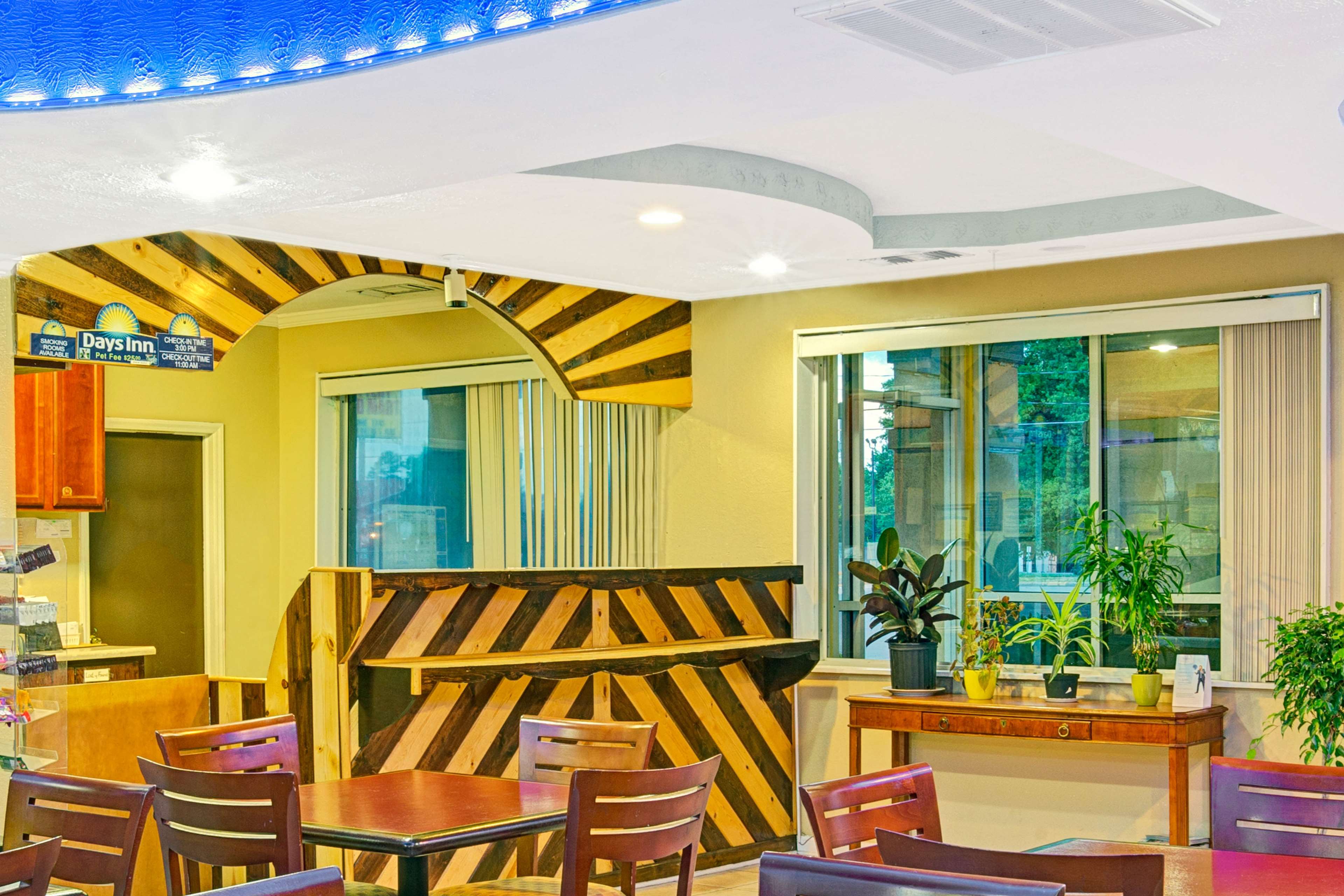 Charlotte Speedway Inn and Suites