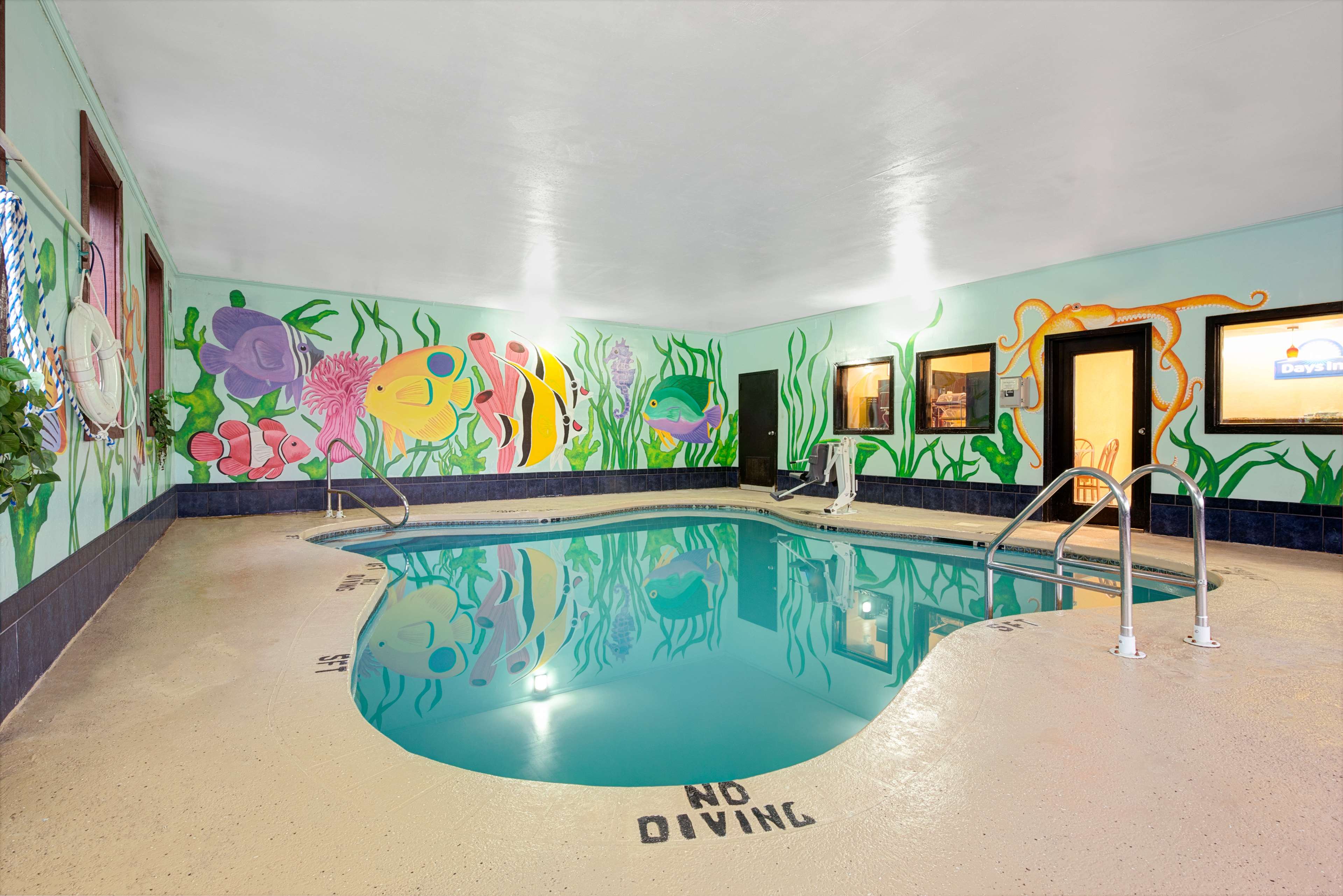 Days Inn by Wyndham Charlotte Northlake