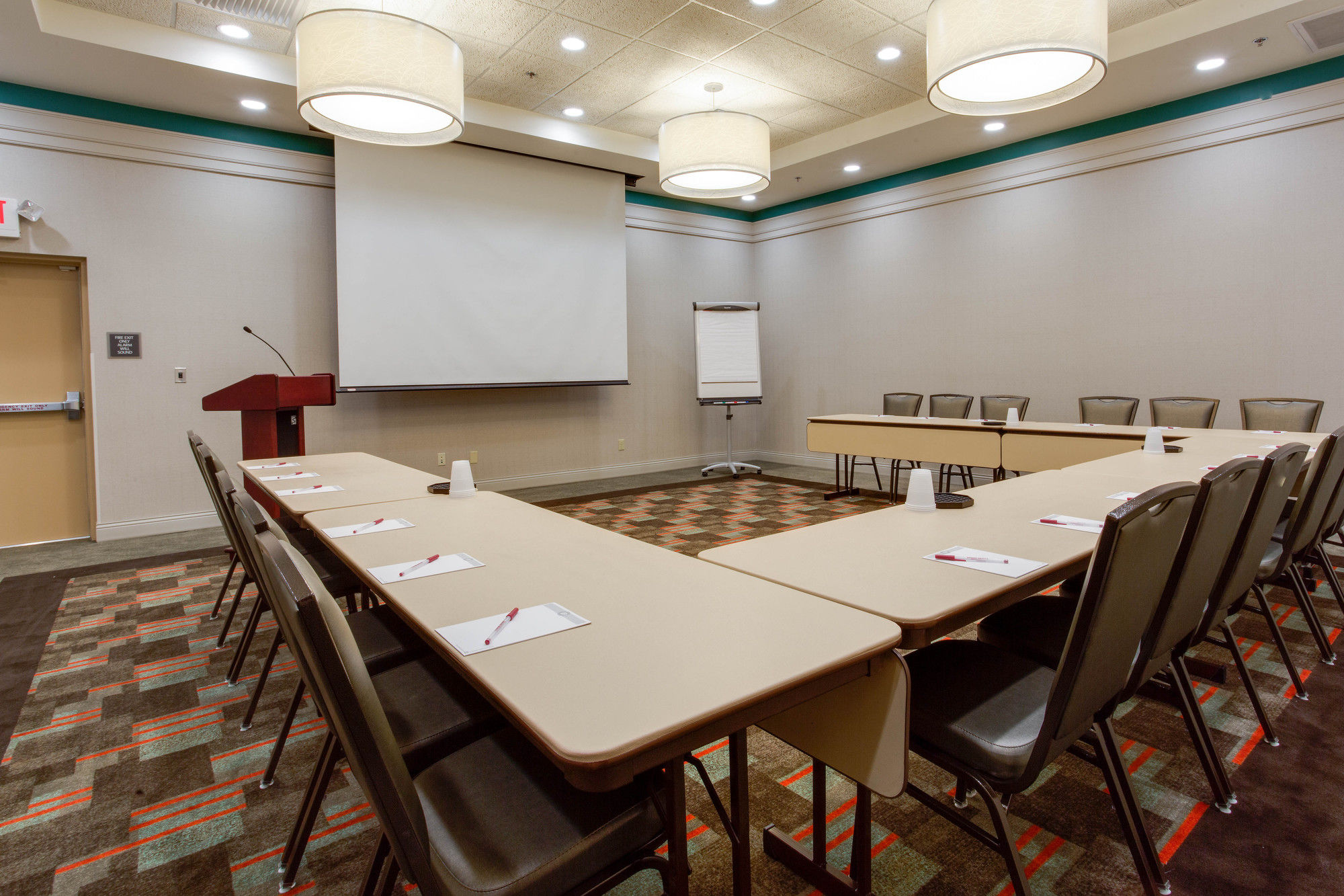 Drury Inn & Suites Charlotte Arrowood