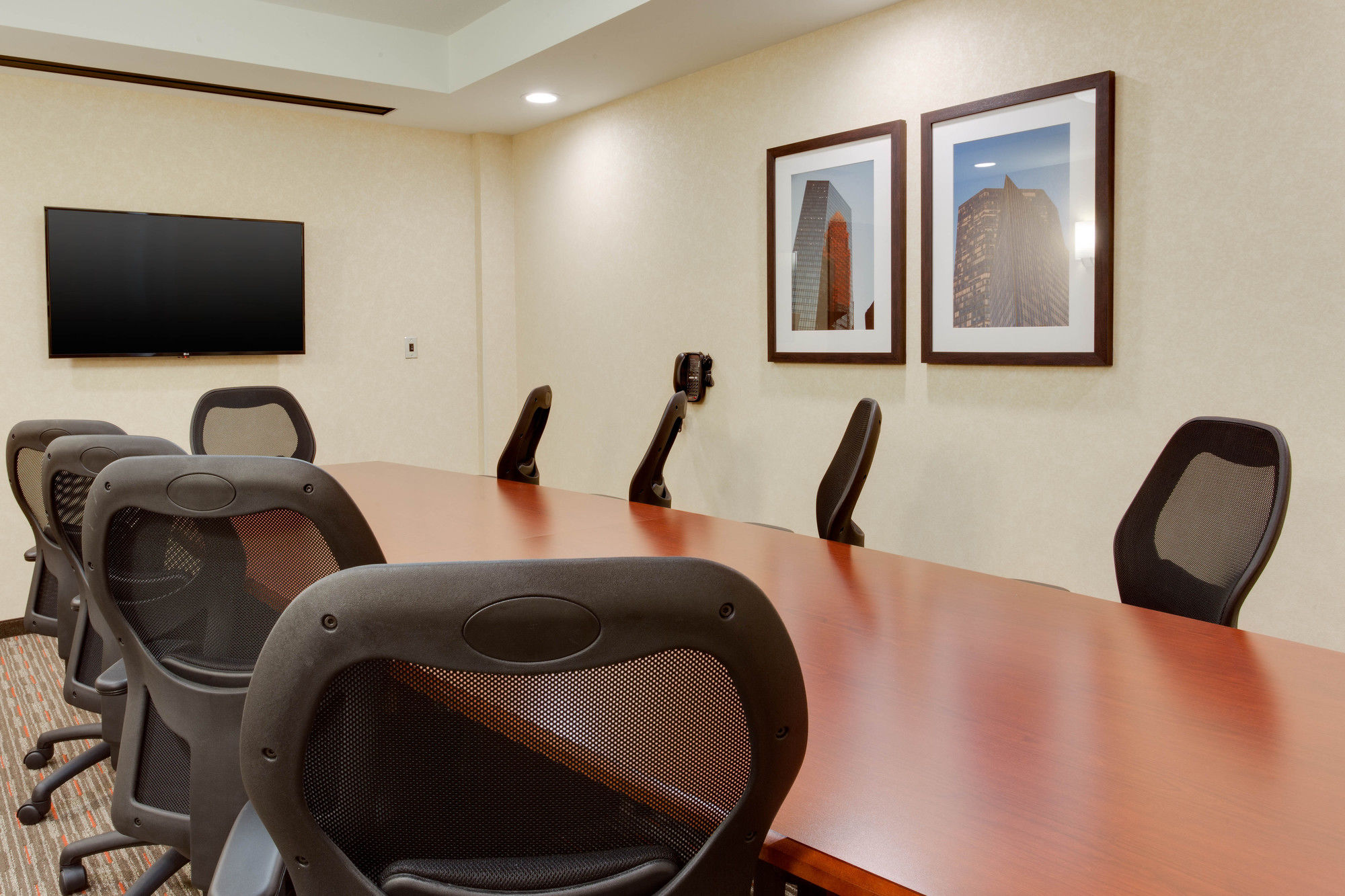 Drury Inn & Suites Charlotte Arrowood