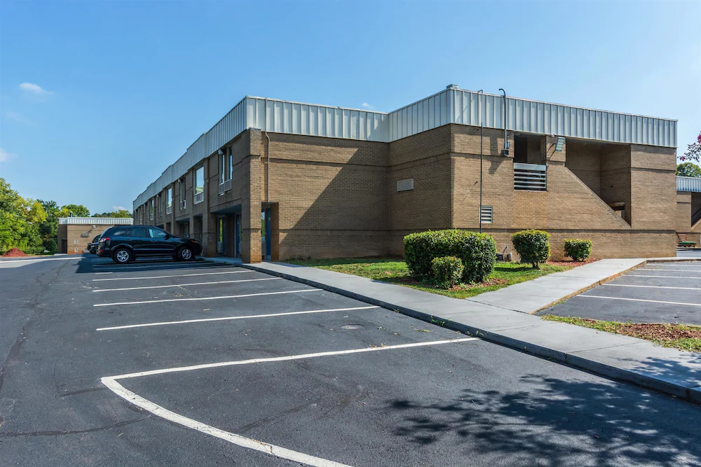 Econo Lodge Airport near Billy Graham Parkway
