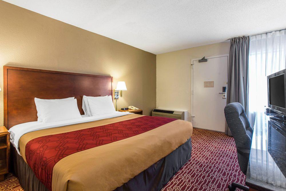 Studios & Suites 4 Less Charlotte