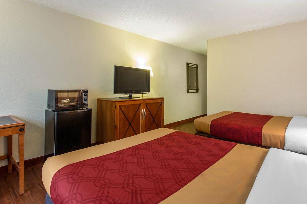 Studios & Suites 4 Less Charlotte