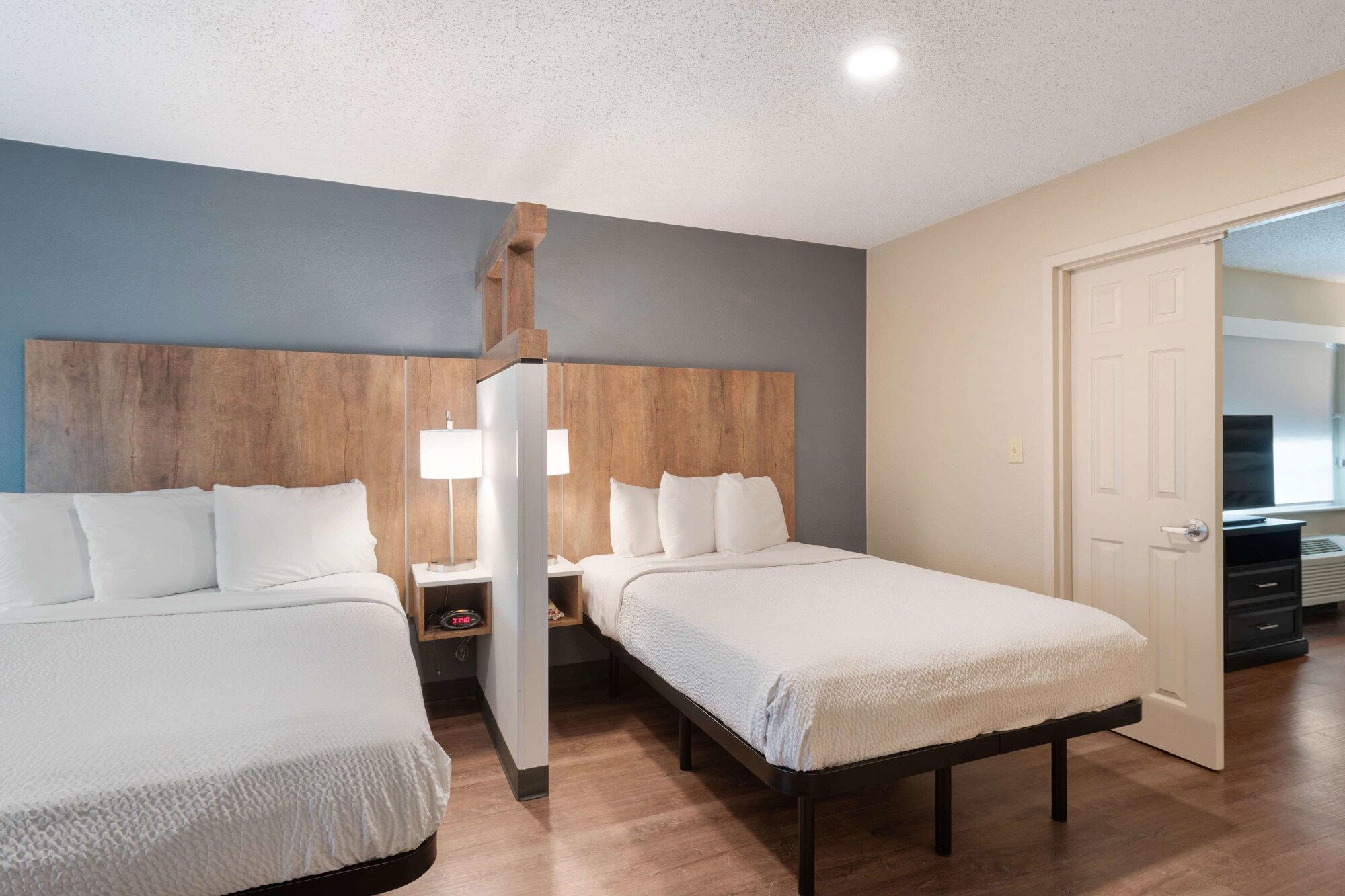 Extended Stay America Premier Suites Charlotte Pineville Pineville Matthews Rd.