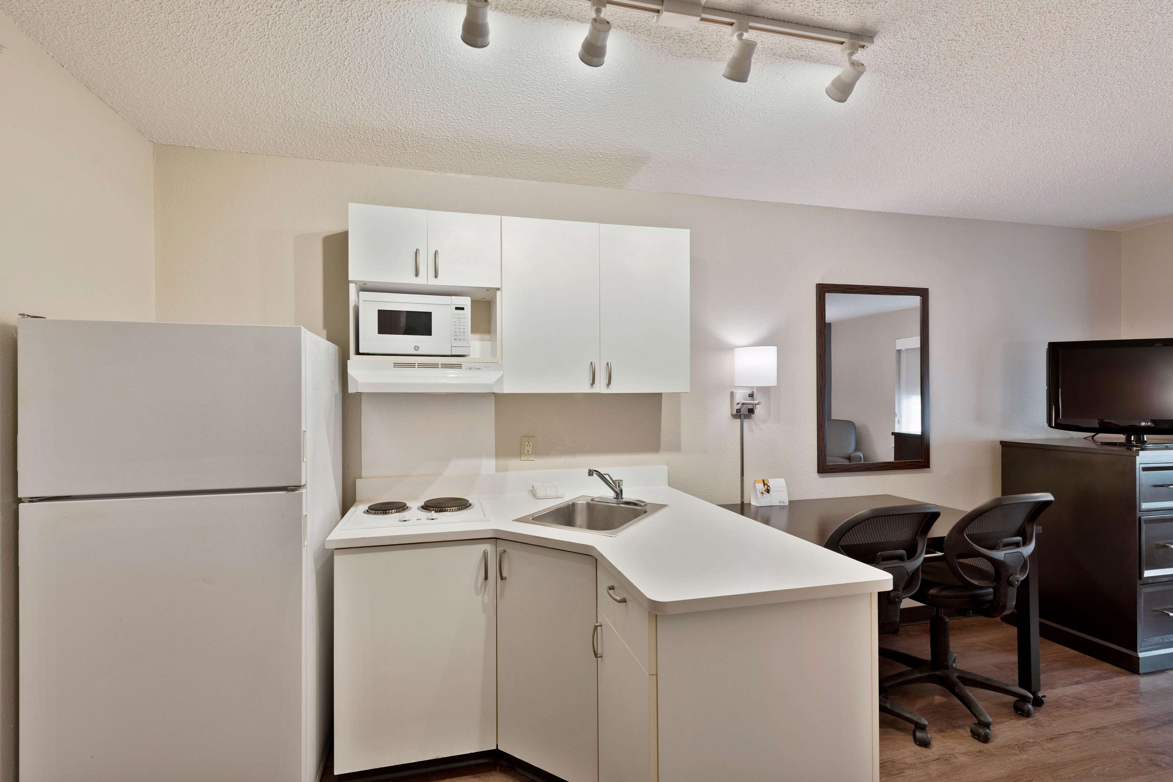 Extended Stay America Charlotte Tyvola Rd.