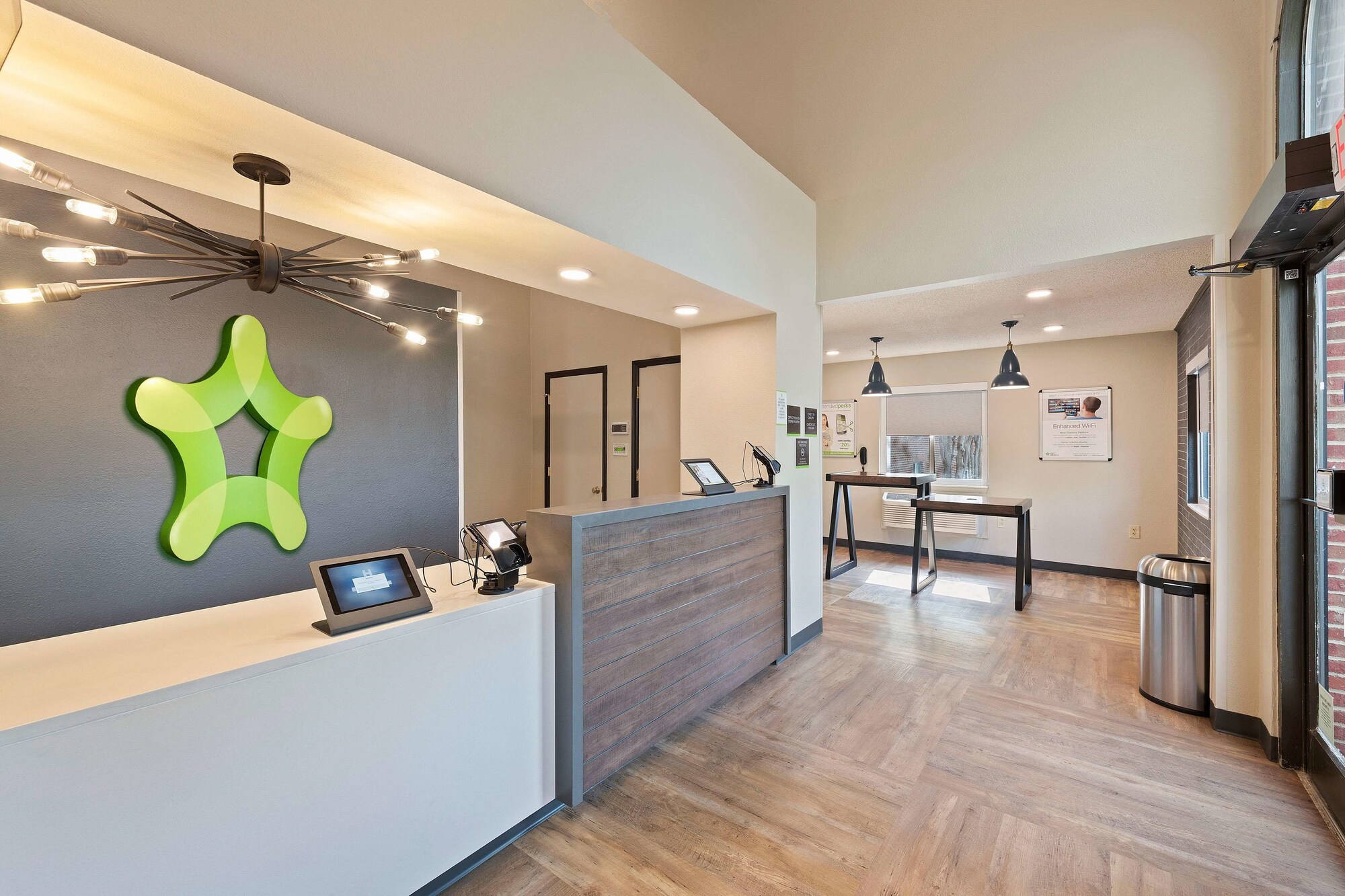 Extended Stay America Charlotte University Place E. McCullough Dr.