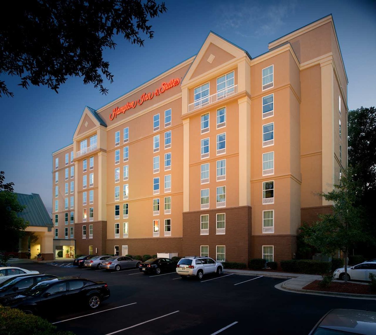 Hampton Inn & Suites Charlotte Arrowood