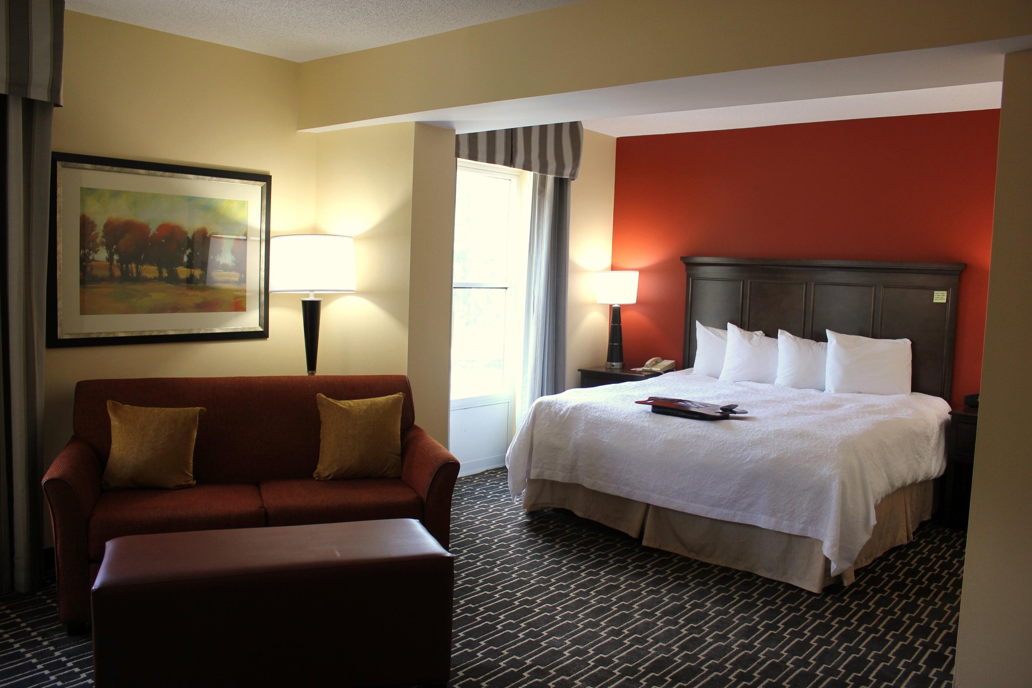 Hampton Inn & Suites Charlotte Arrowood