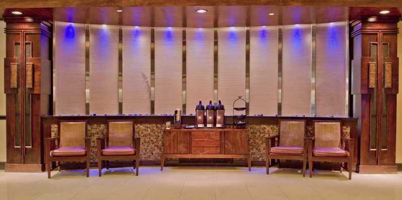 DoubleTree by Hilton South Charlotte Tyvola