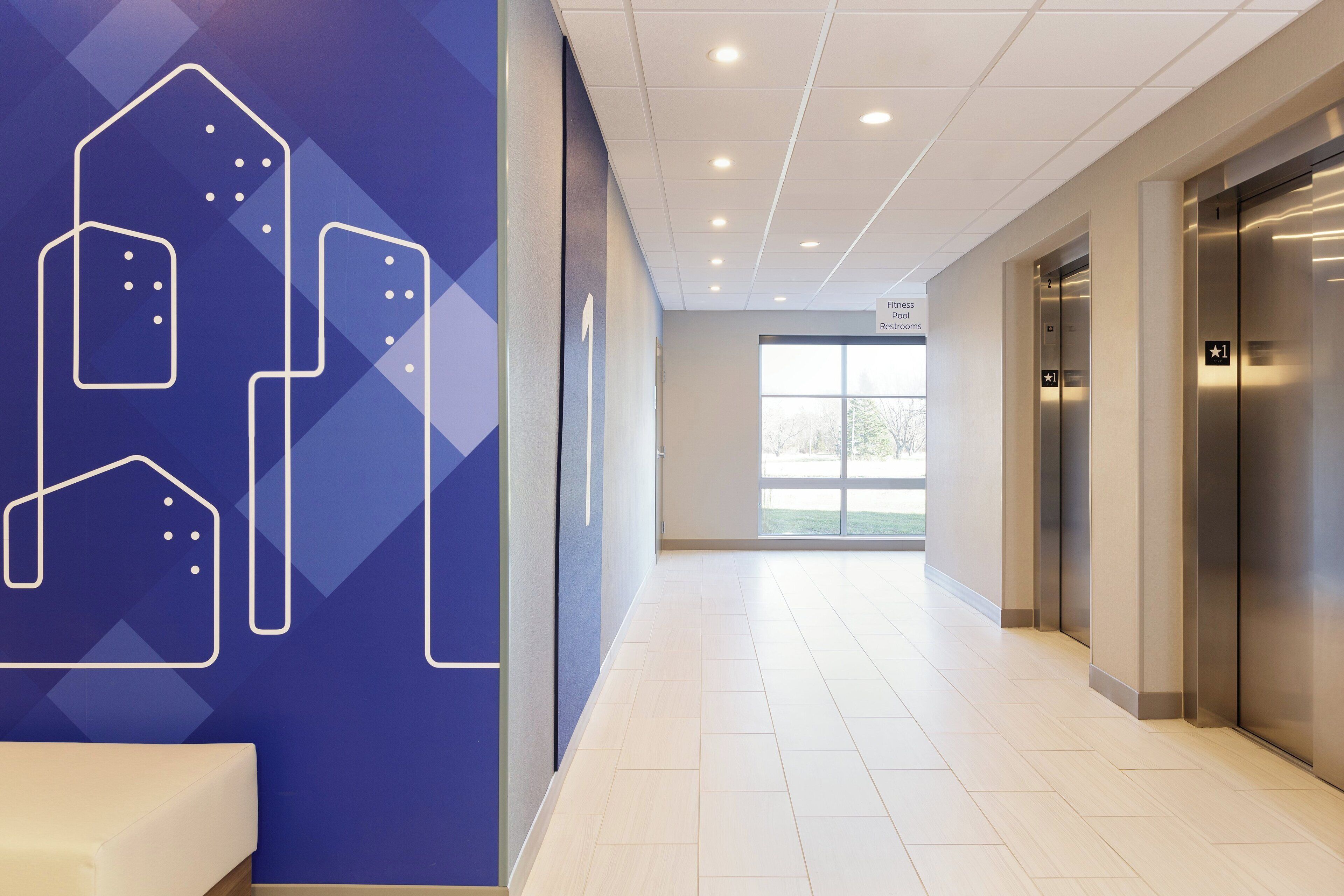 Holiday Inn Express & Suites Charlotte Airport Area