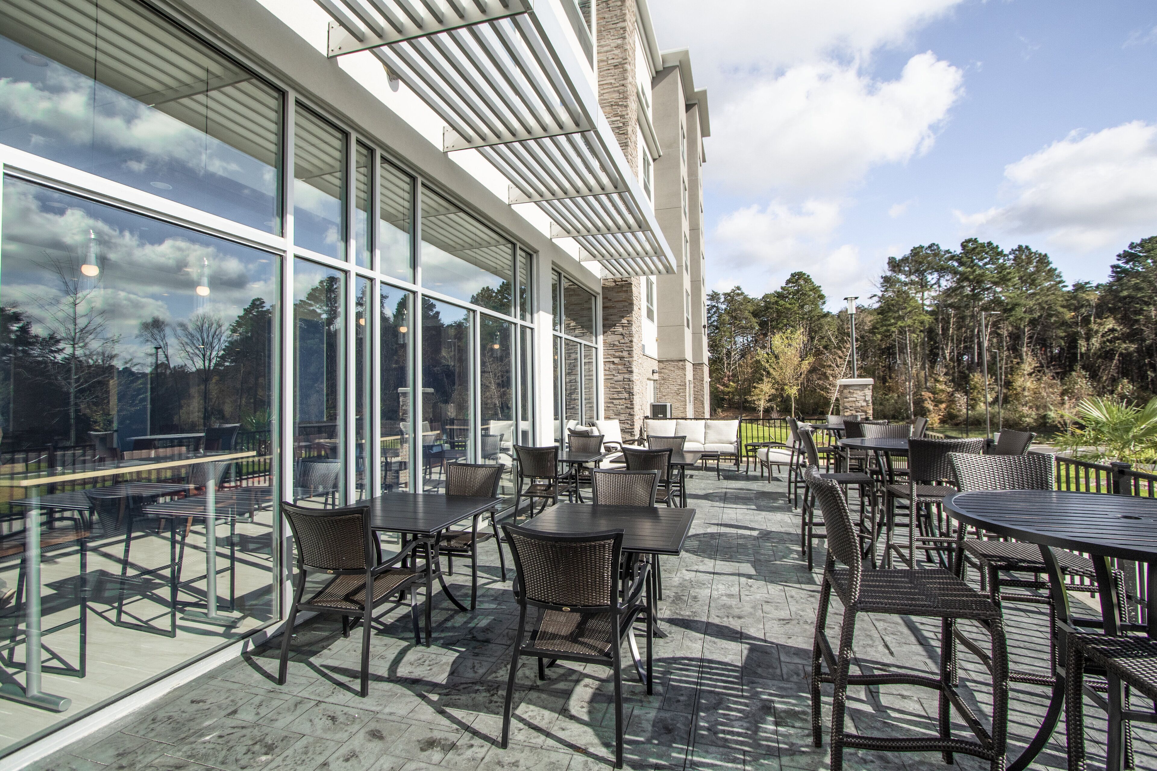 Holiday Inn Express & Suites Charlotte Southwest