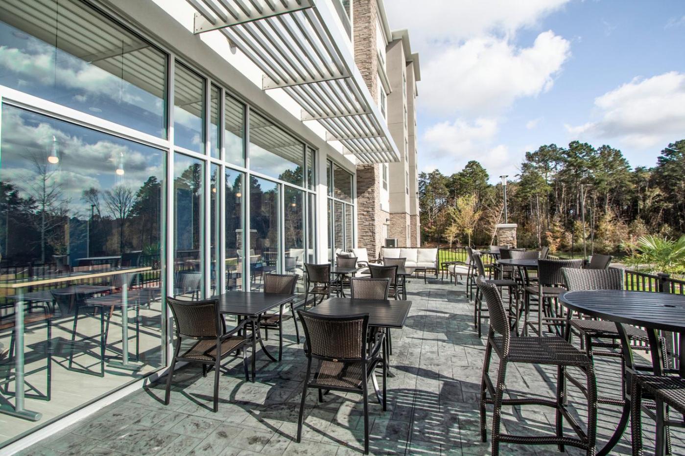 Holiday Inn Express & Suites Charlotte Southwest