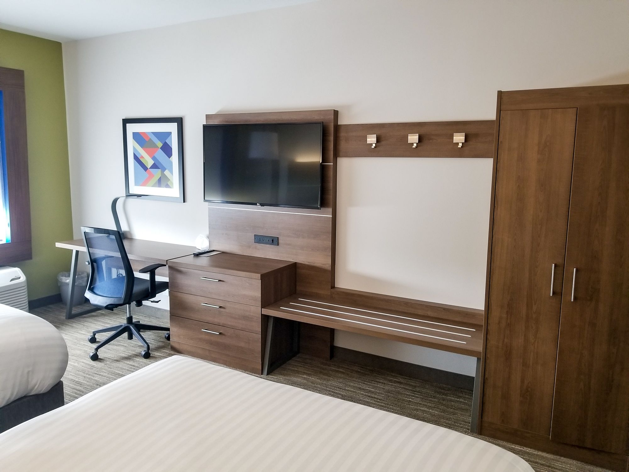 Holiday Inn Express & Suites University Research Park