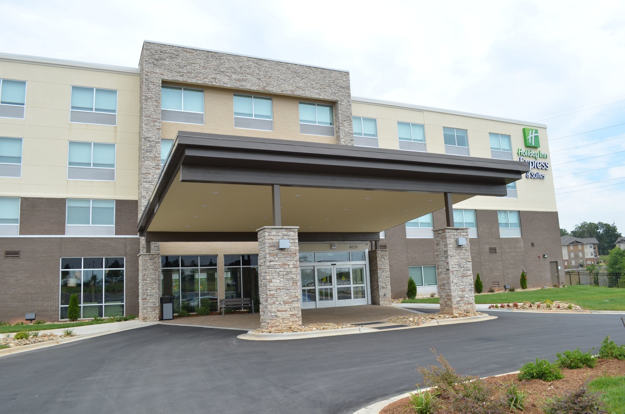 Holiday Inn Express & Suites University Research Park