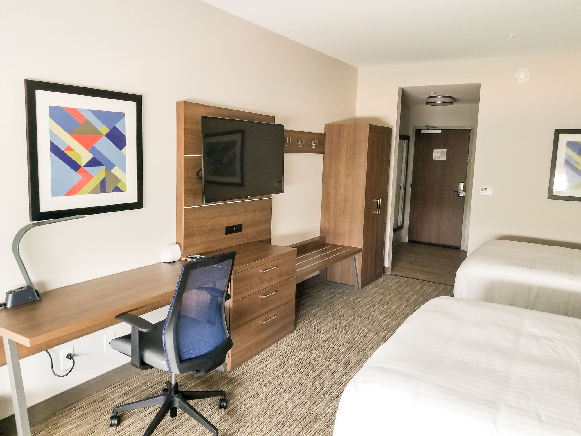Holiday Inn Express & Suites University Research Park