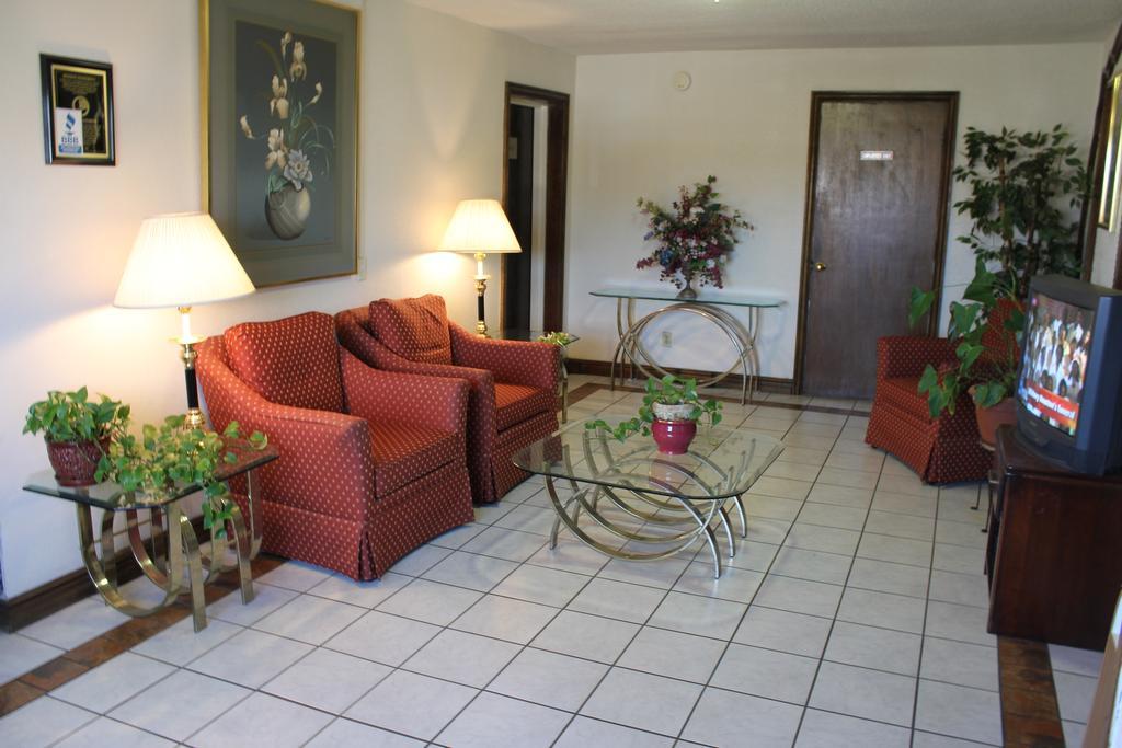 Econo Lodge Charlotte Airport Area