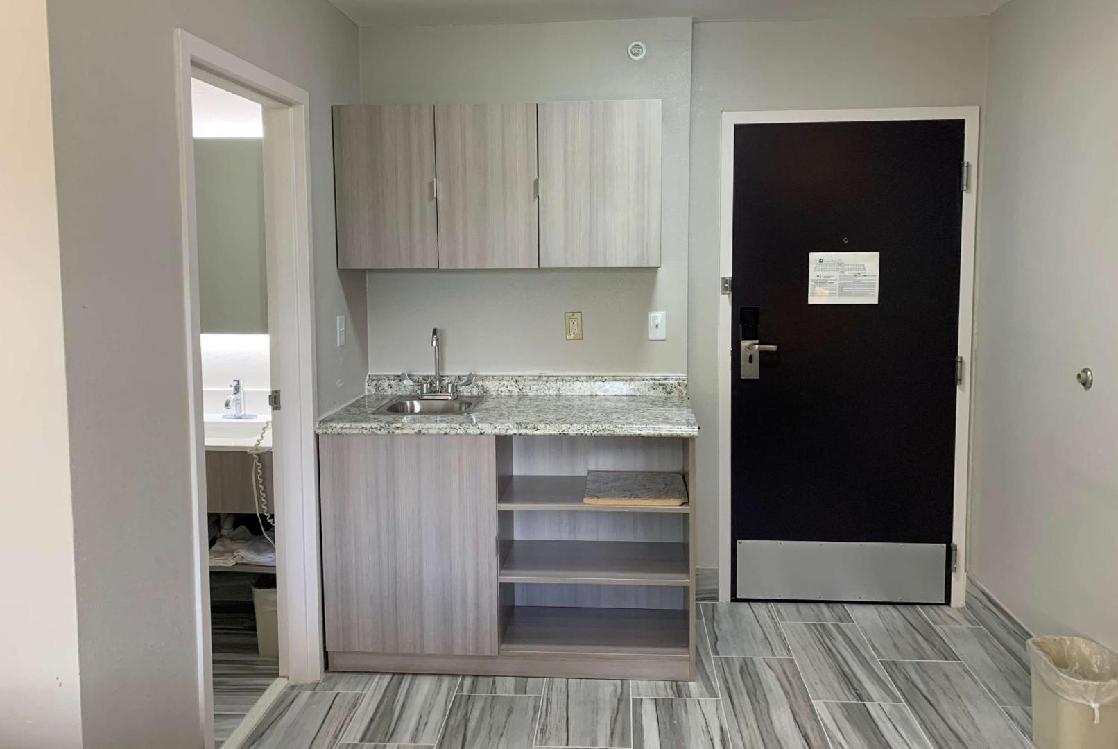 Microtel Inn & Suites by Wyndham Charlotte Airport