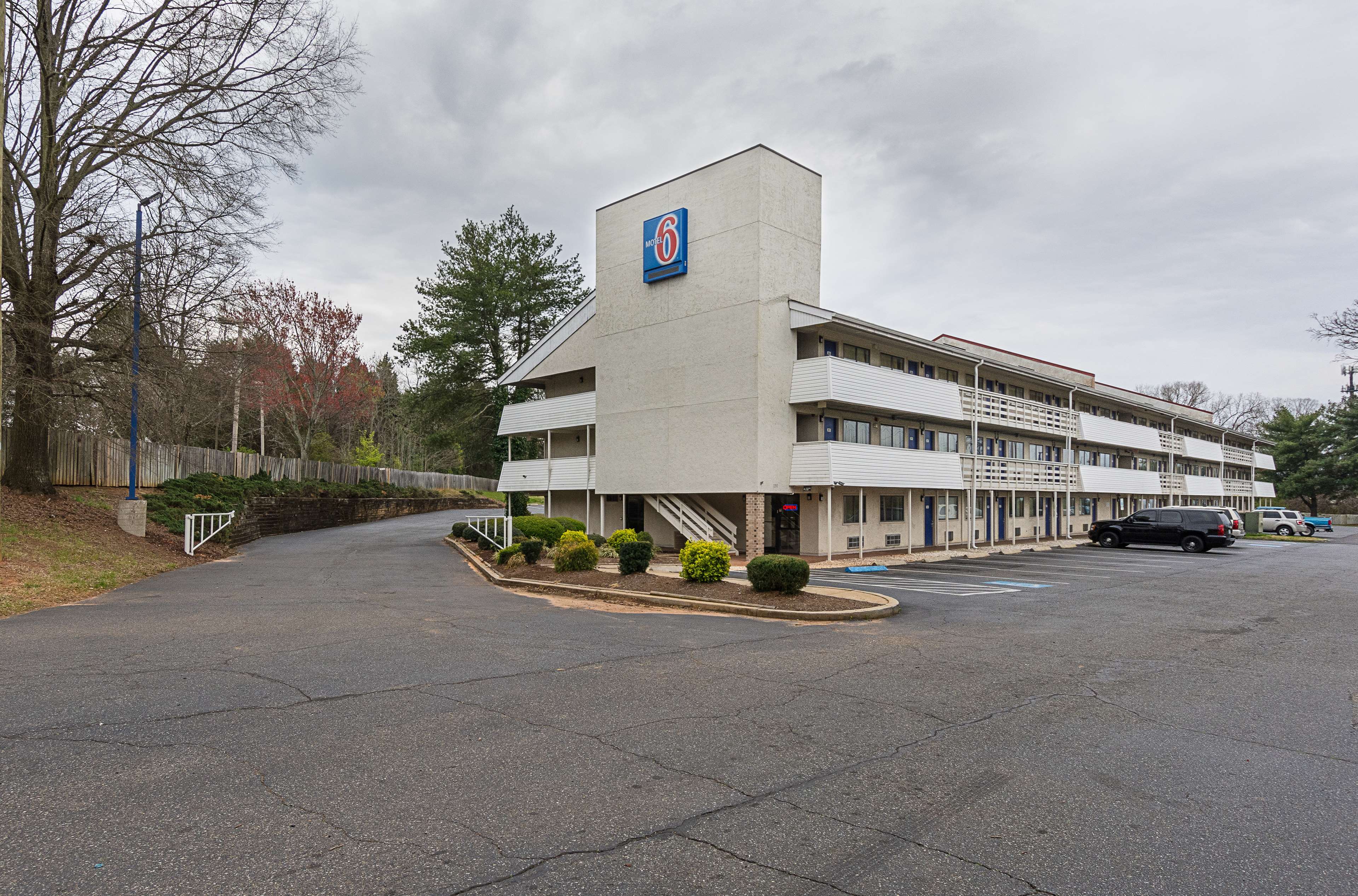 Motel 6 Charlotte Coliseum