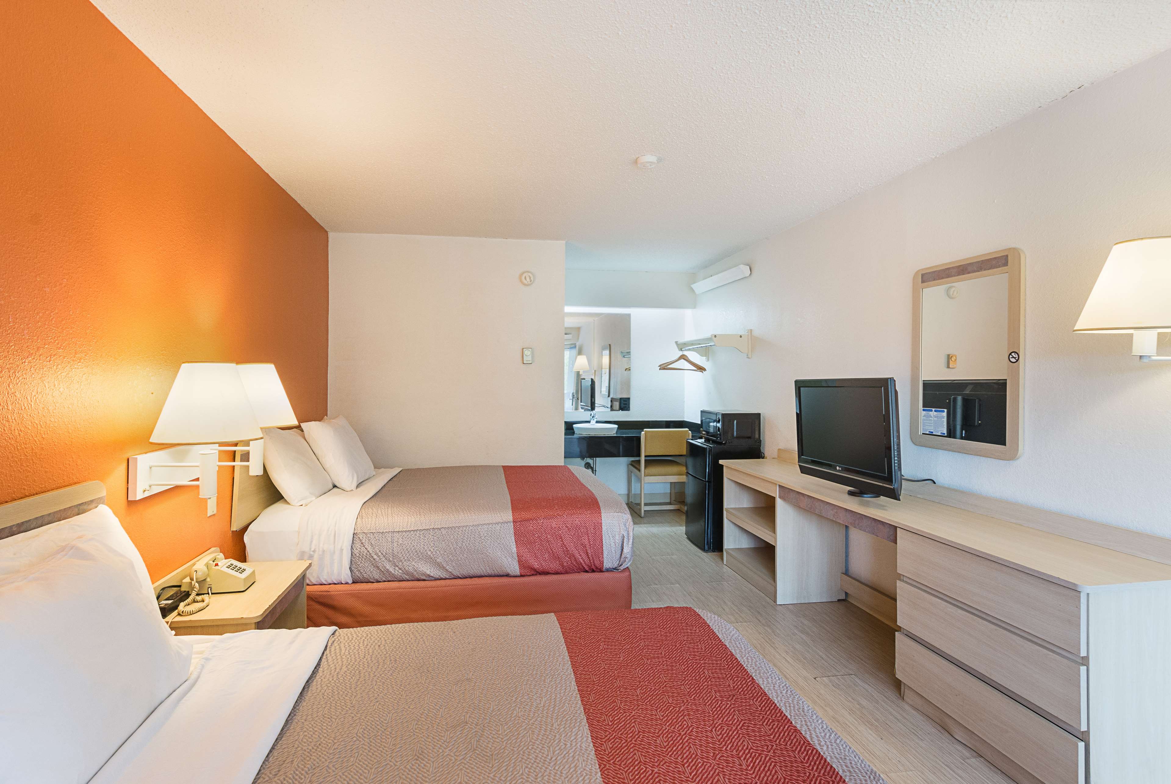 Motel 6 Charlotte Coliseum