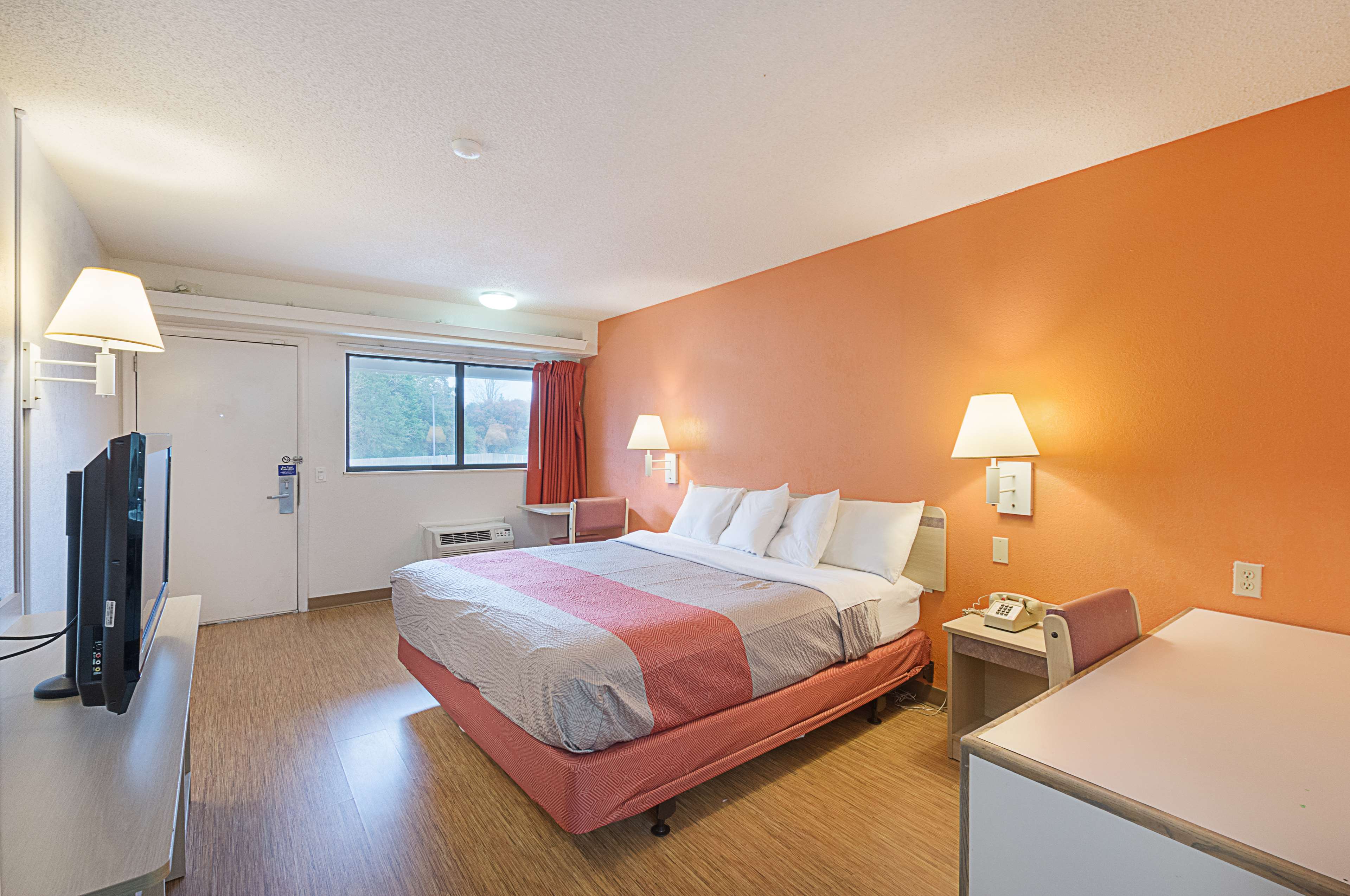 Motel 6 Charlotte Coliseum