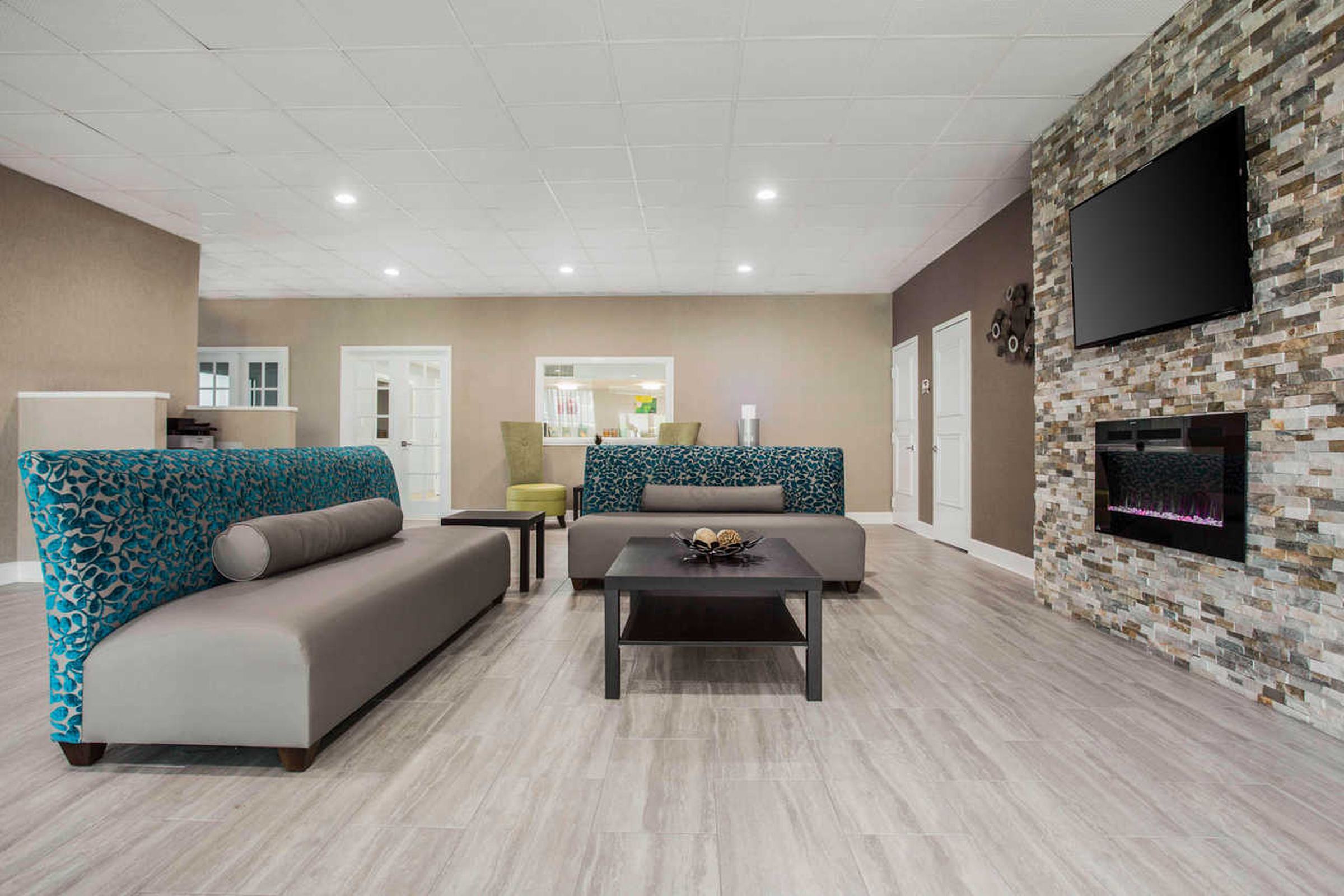 Quality Inn & Suites