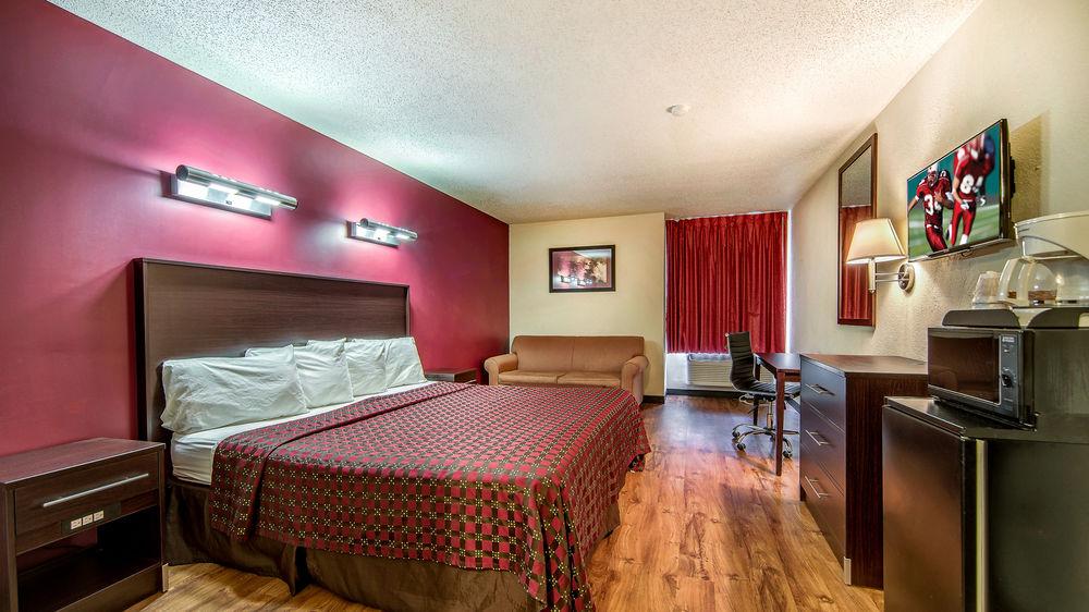 Red Roof Inn Charlotte UNCC