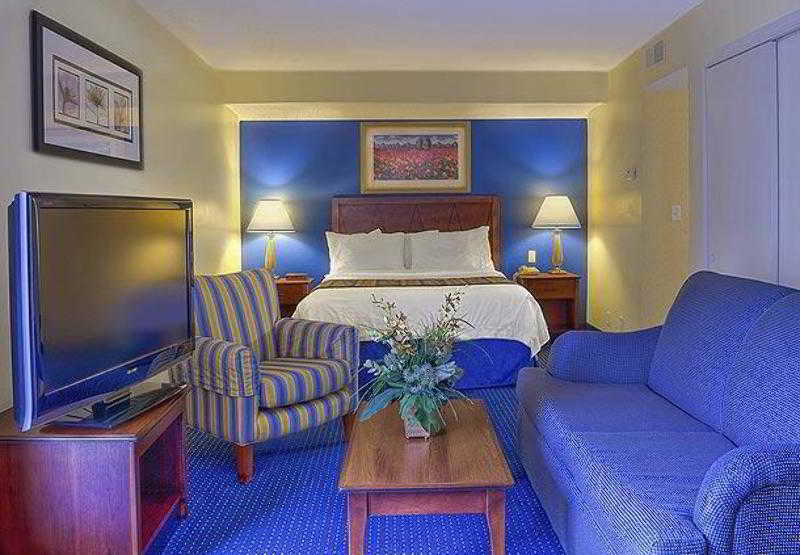 SureStay Studio by Best Western Charlotte Executive Park