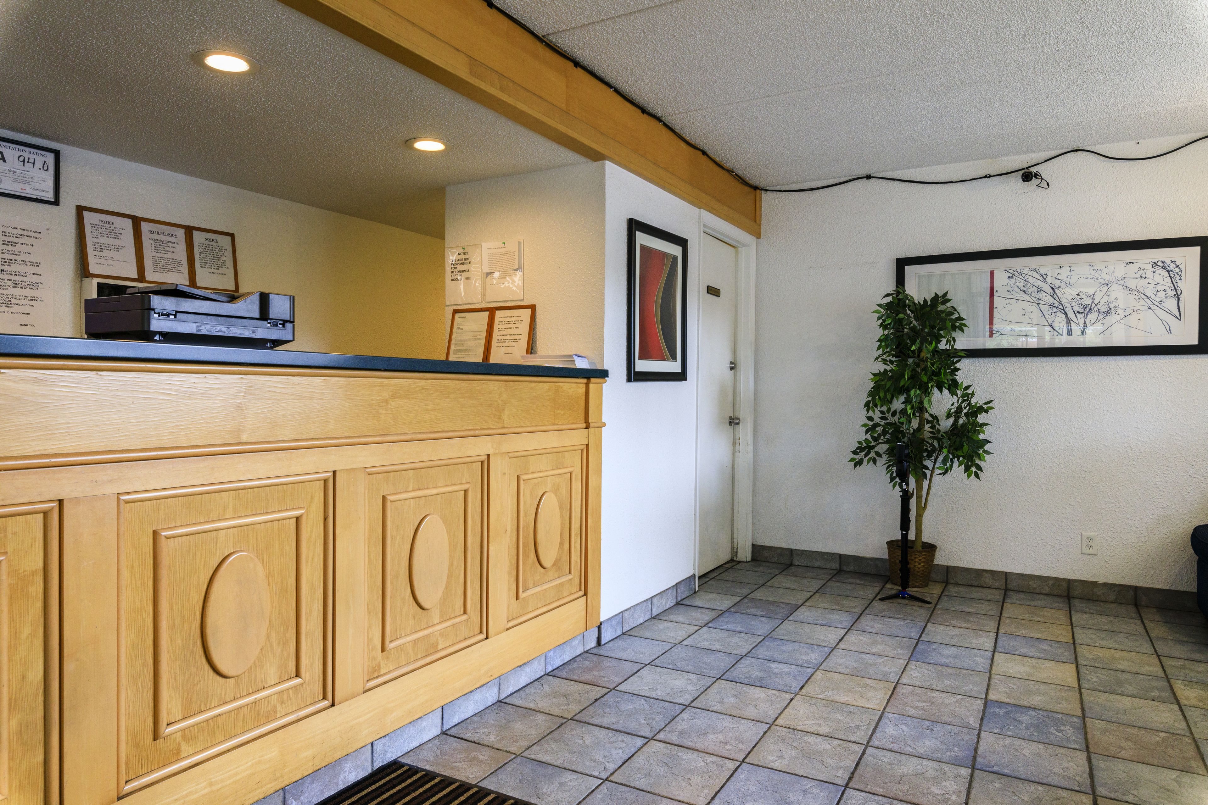 Days Inn by Wyndham Charlotte University