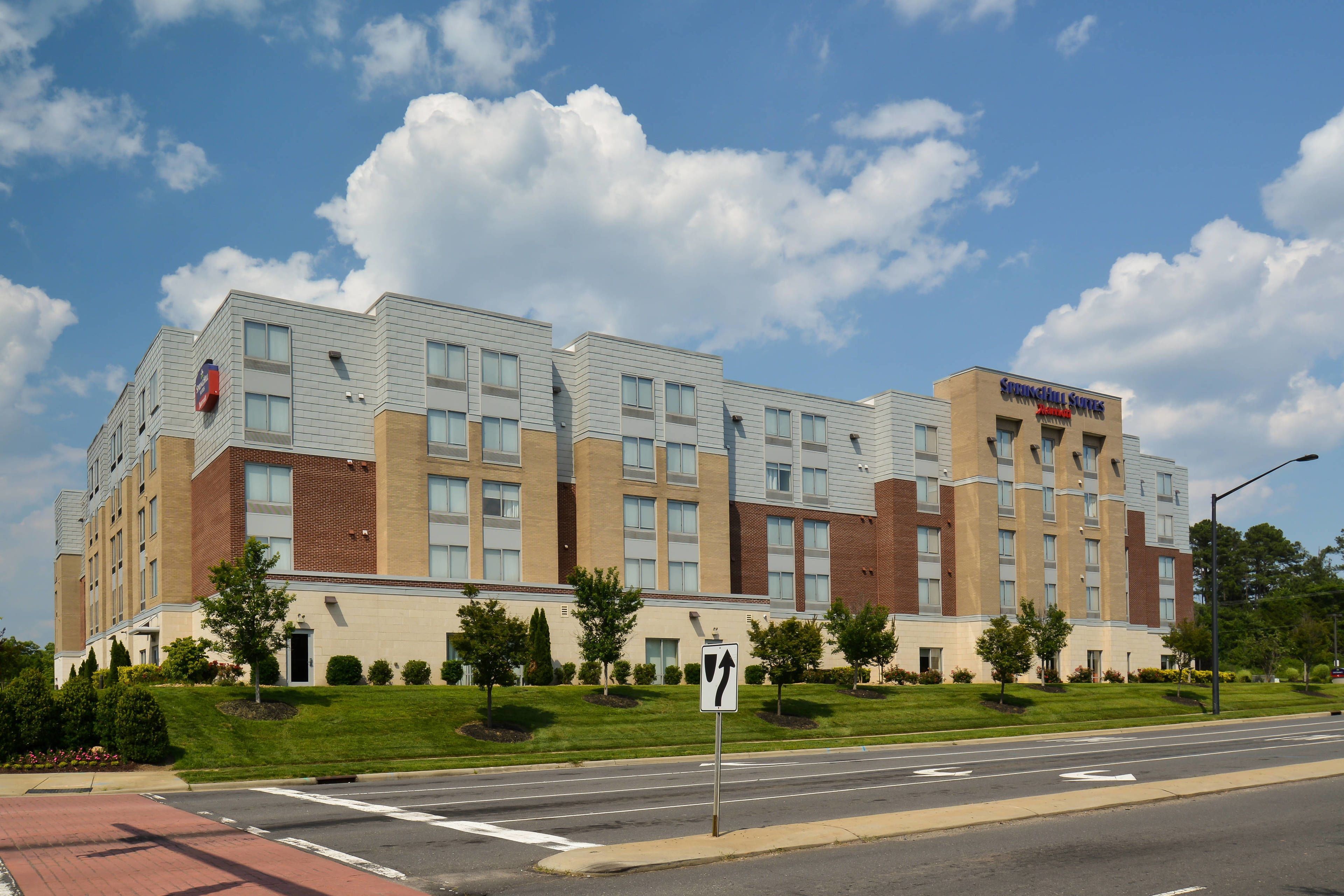 SpringHill Suites Charlotte Ballantyne
