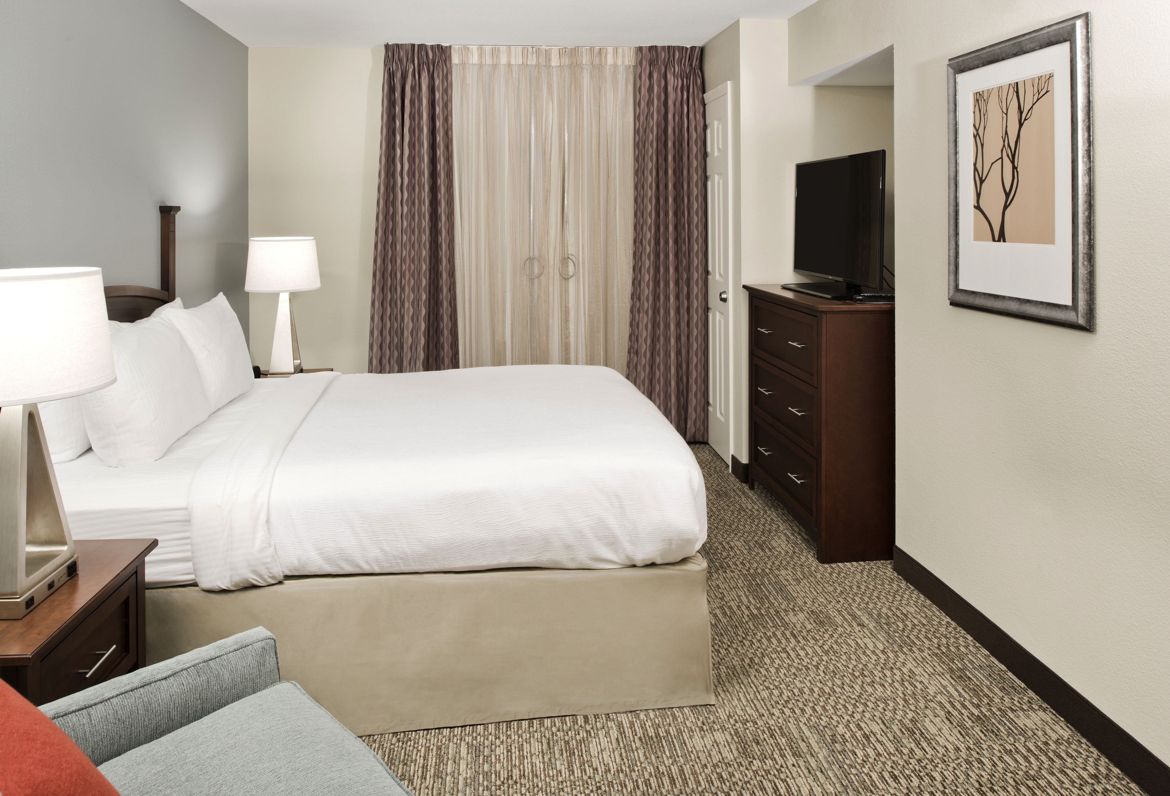 Staybridge Suites Charlotte-Ballantyne