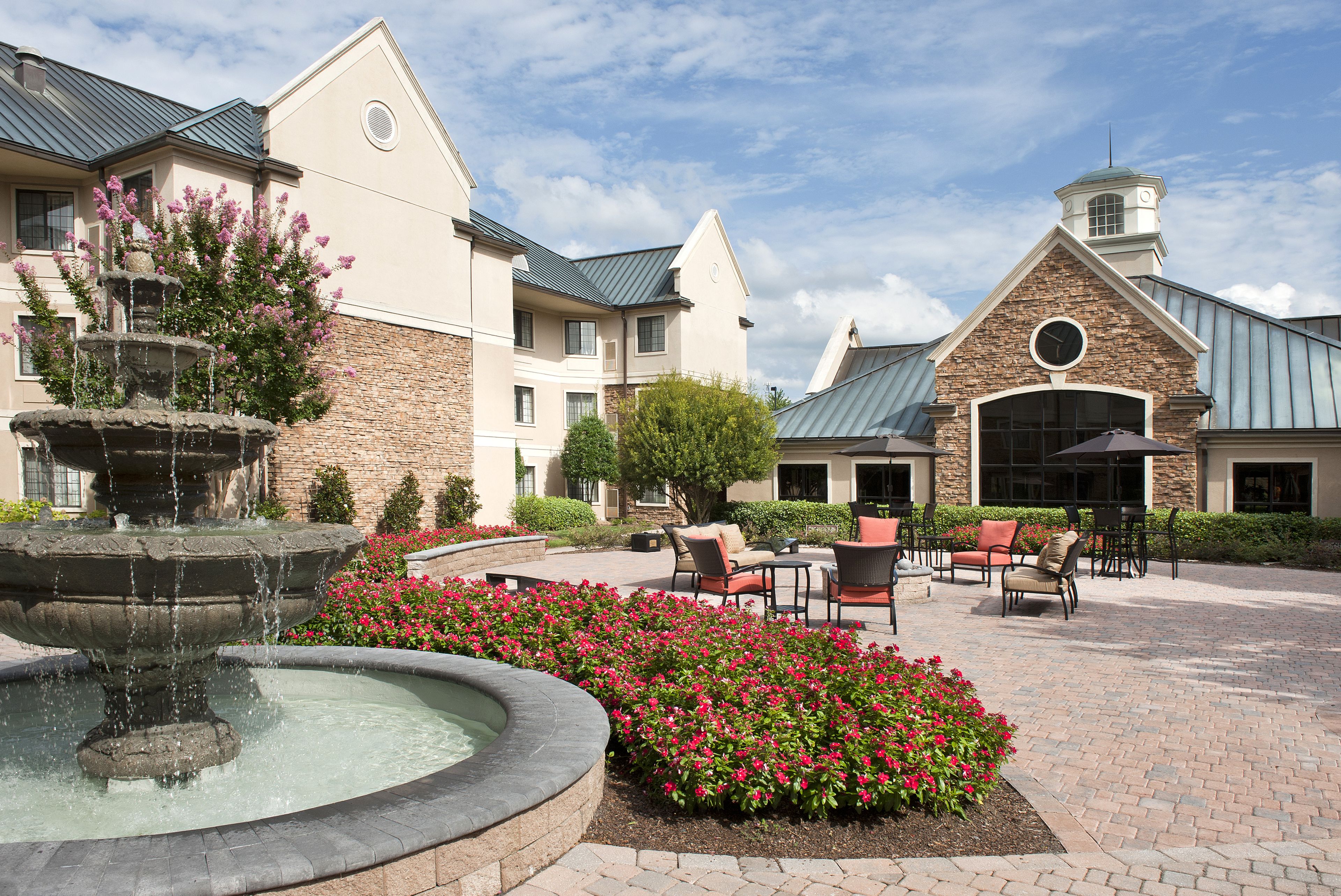 Staybridge Suites Charlotte-Ballantyne