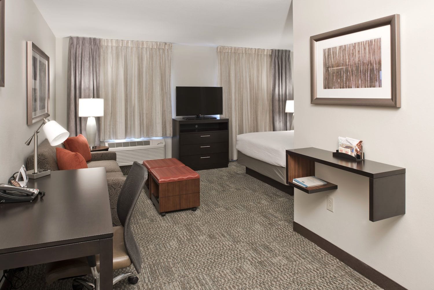 Staybridge Suites Charlotte-Ballantyne