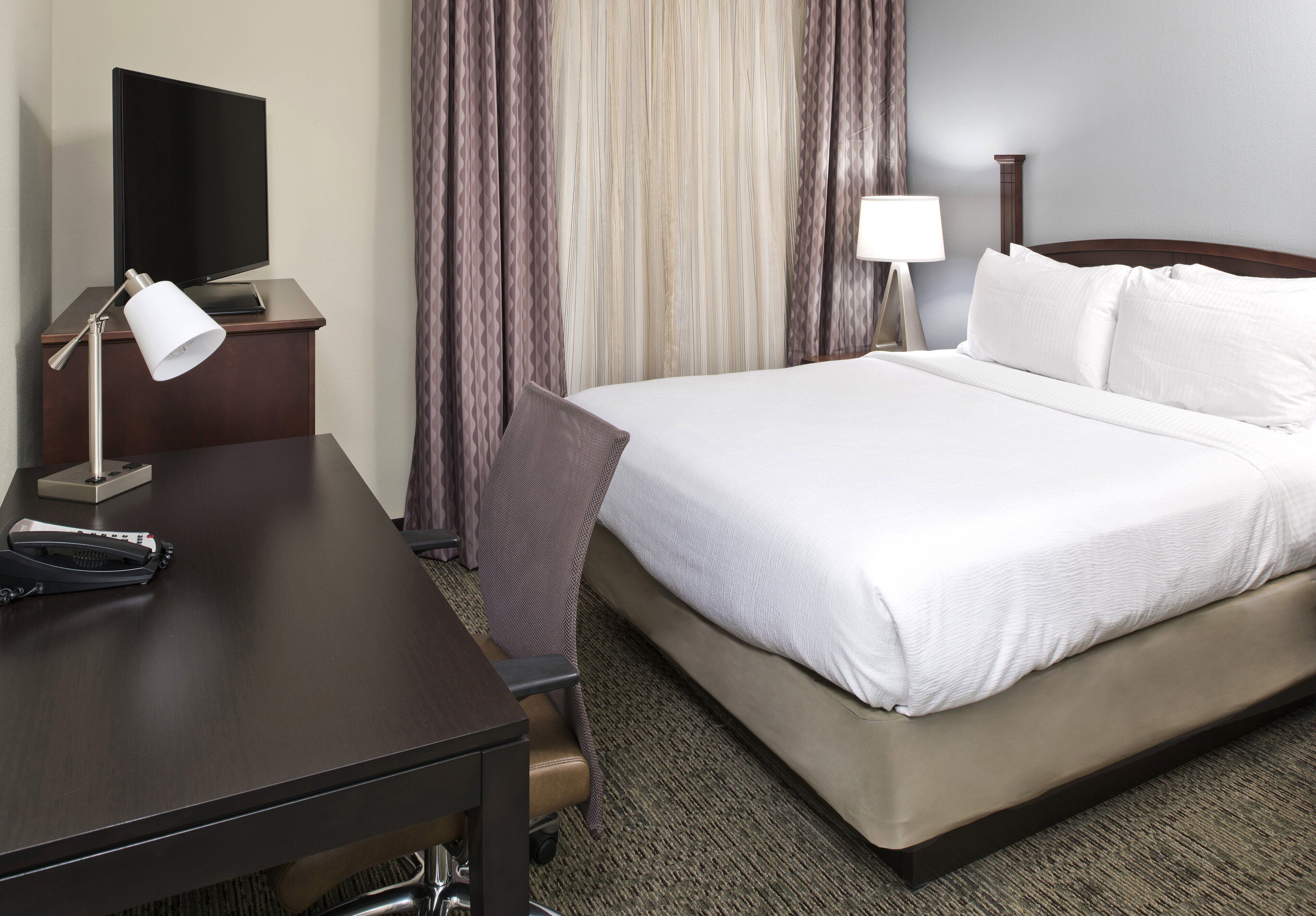 Staybridge Suites Charlotte-Ballantyne