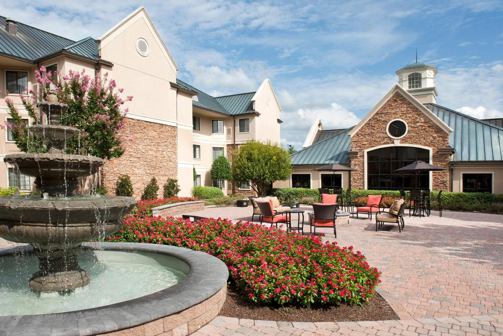 Staybridge Suites Charlotte-Ballantyne