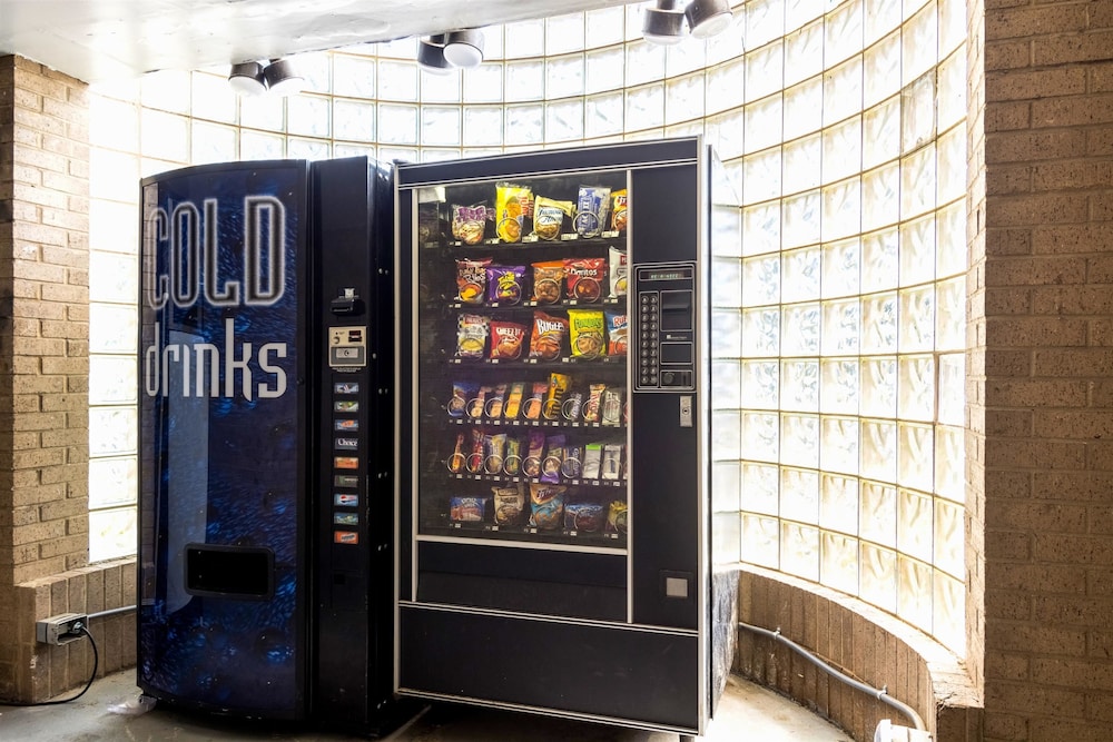 Studio 6 Charlotte NC