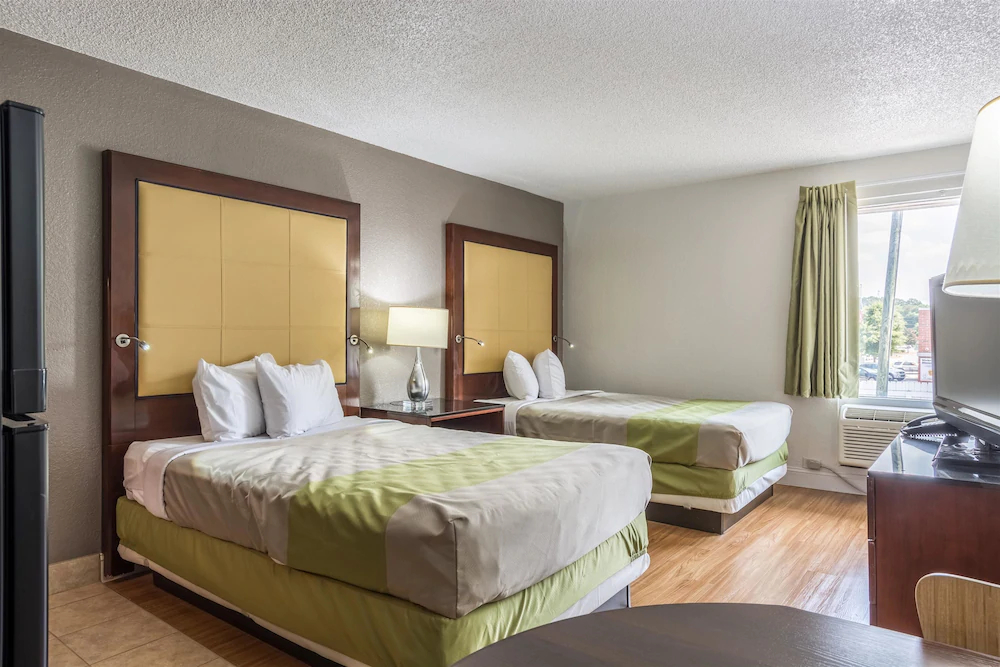 Studio 6 Charlotte NC