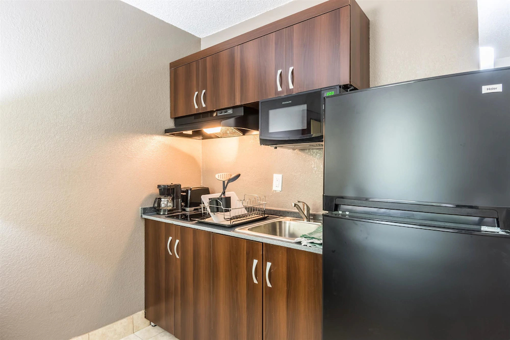 Studio 6 Charlotte NC