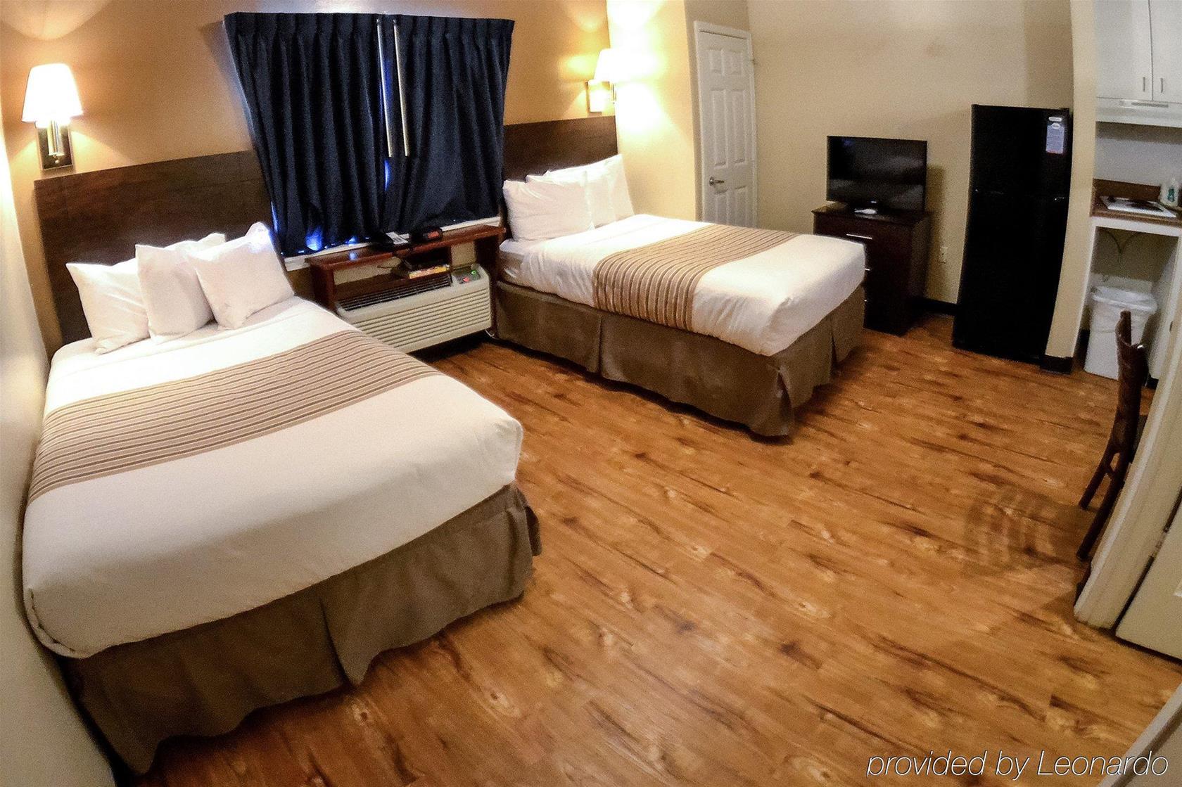 Suburban Studios near University of North Carolina-Charlotte