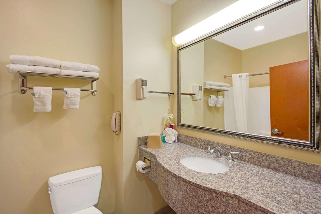 Rodeway Inn Charlotte Airport Area